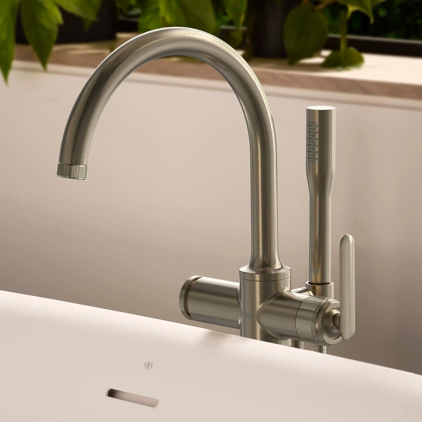 Grohe Listra Single-Handle Freestanding Brushed Nickel Infinity Tub Faucet With 1.75 GPM Hand Shower