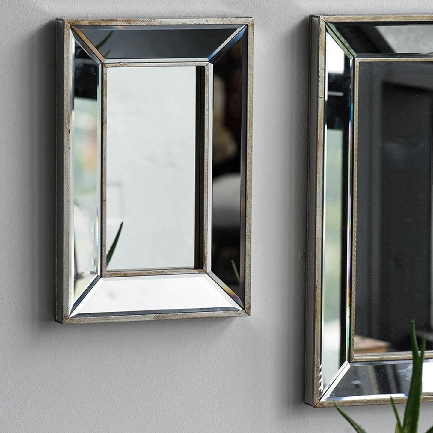 A&B Home 18" x 12" Bundle of 26 Rectangular Medium Silver Metal Frame Wall-Mounted Mirror