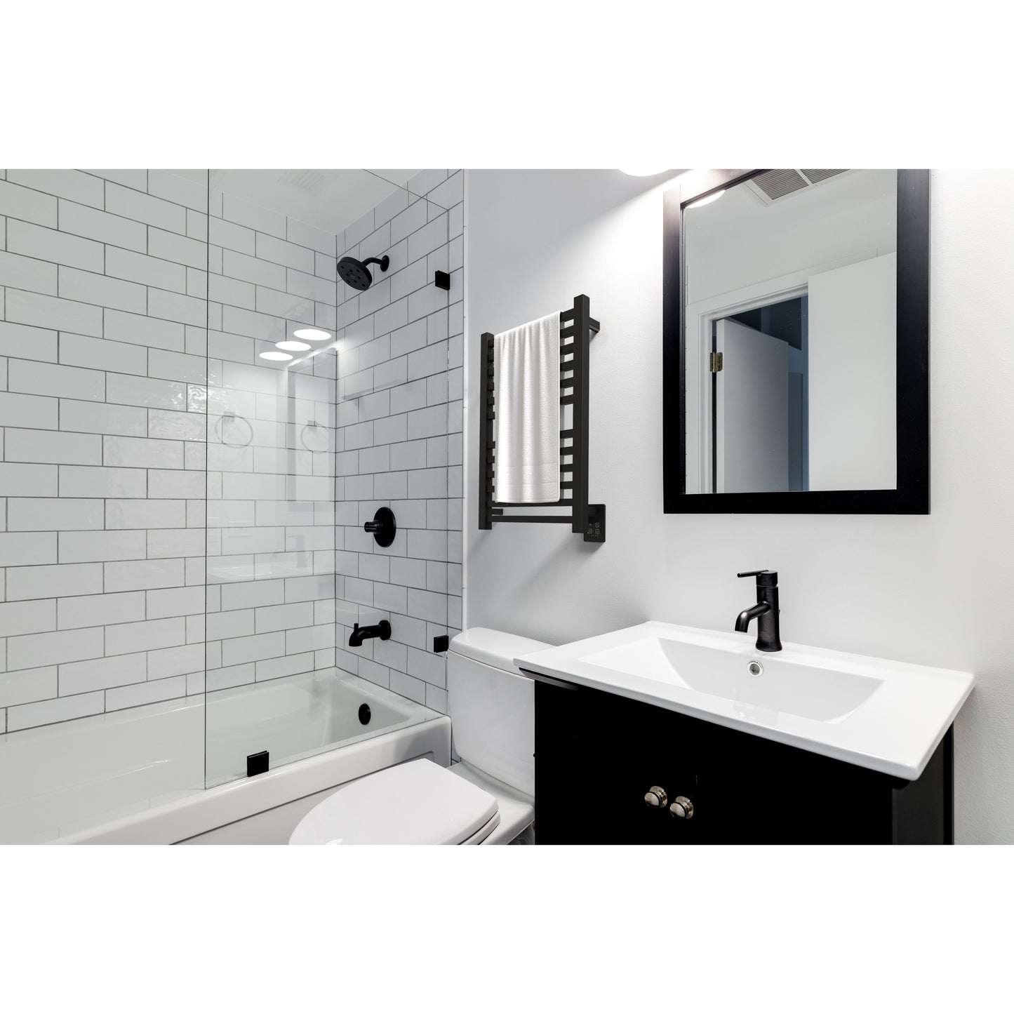 Amba Quadro Q2132 12-Bar Matte Black Hardwired Towel Warmer