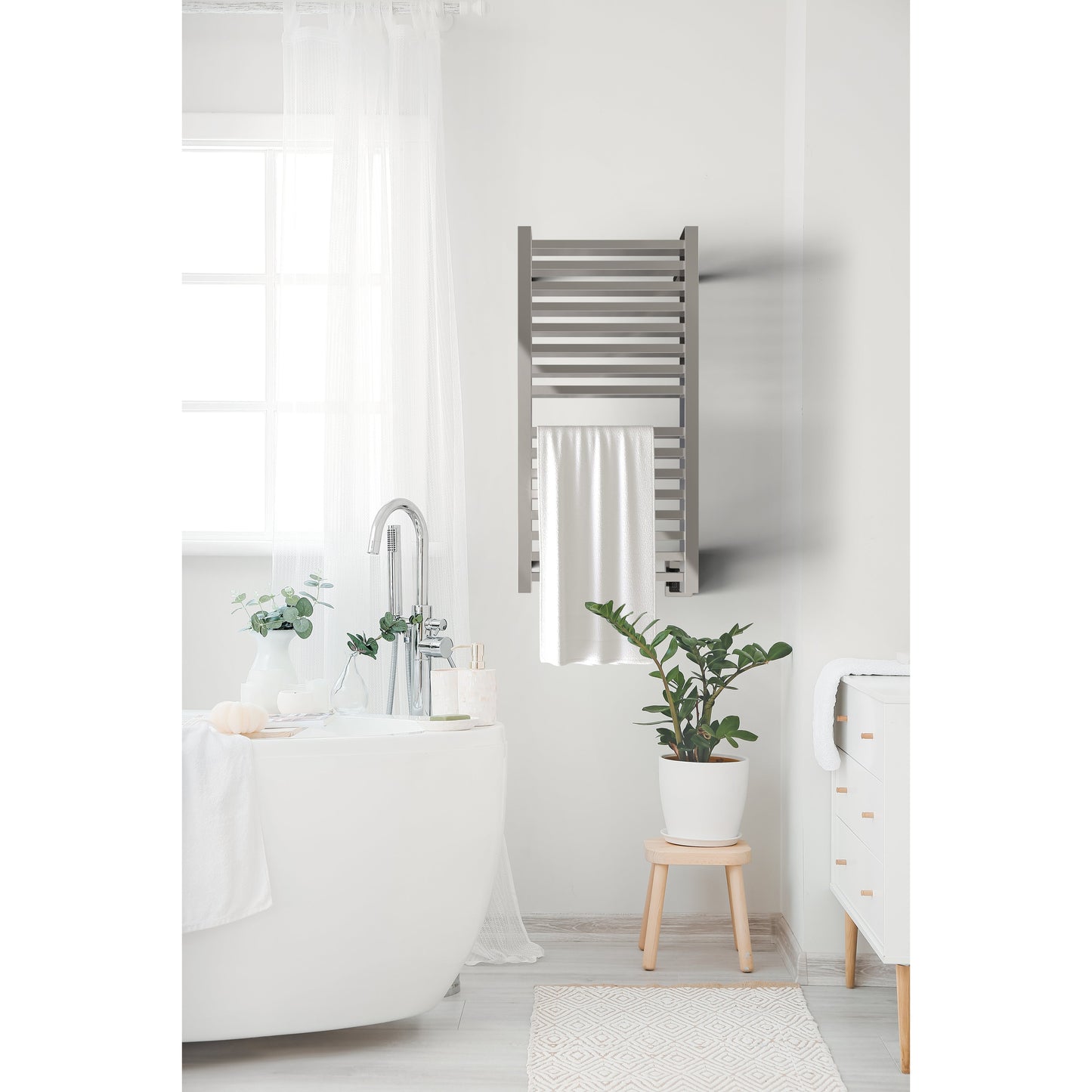 Amba Quadro Q2142 16-Bar Polished Stainless Steel Hardwired Towel Warmer