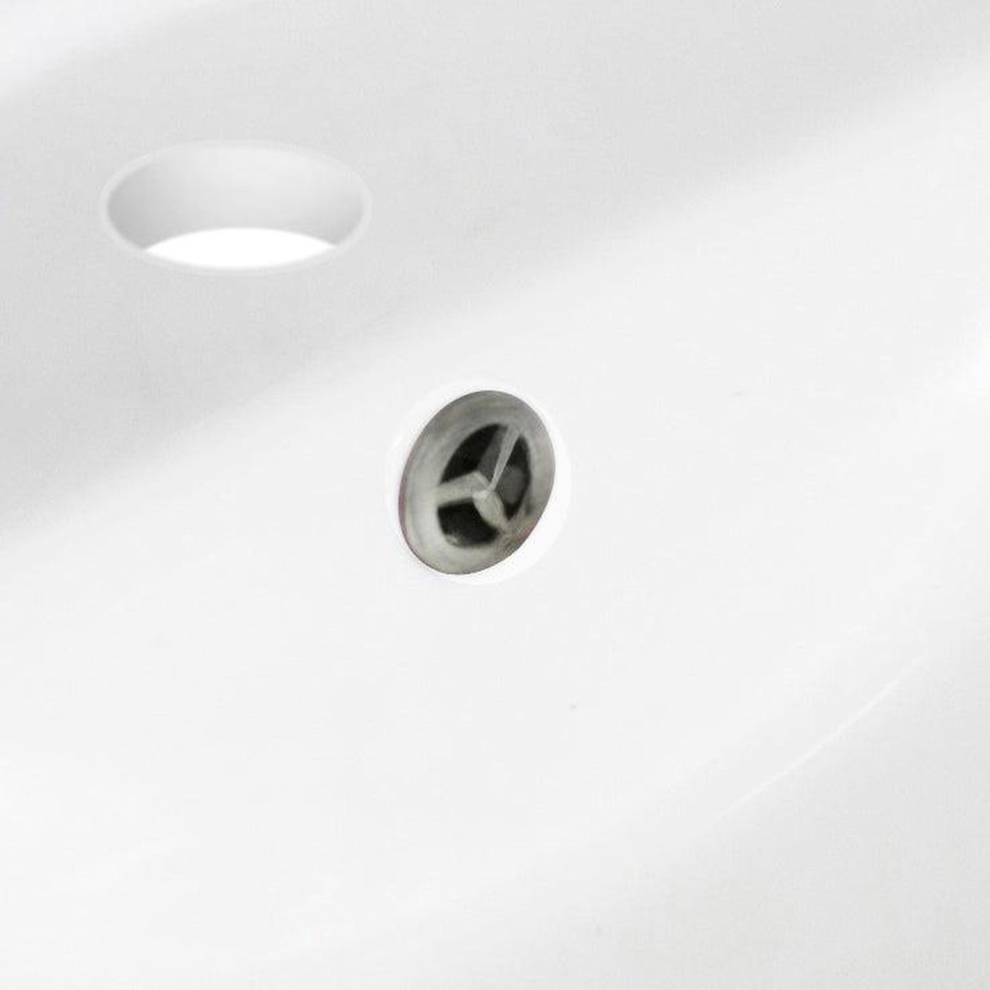 American Imaginations AI-20552 20" Biscuit Oval Ceramic Undermount Bathroom Sink Set