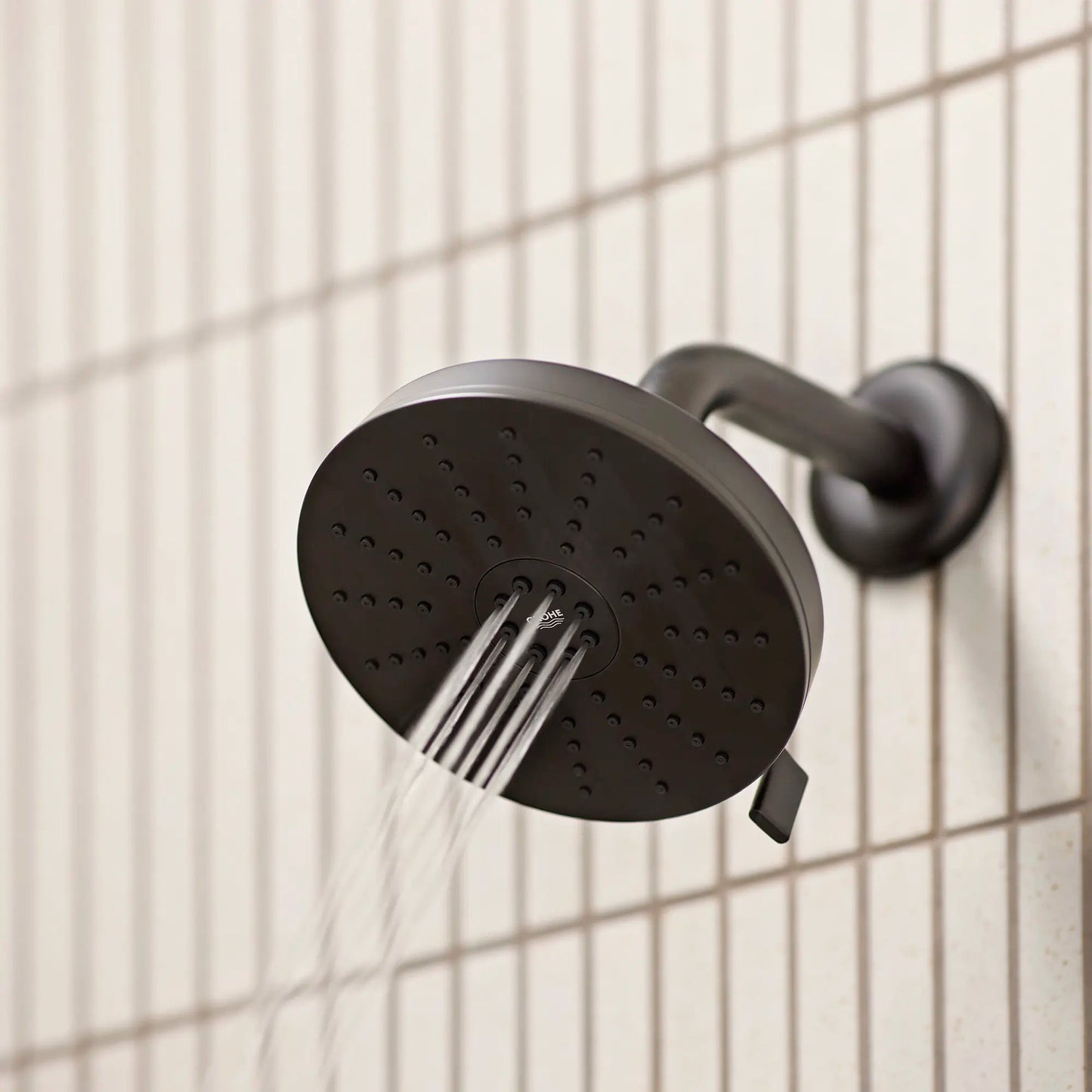 Grohe Euphoria 1.75 GPM 140 With AquaBooster Round Multi Spray Matte Black Shower Head