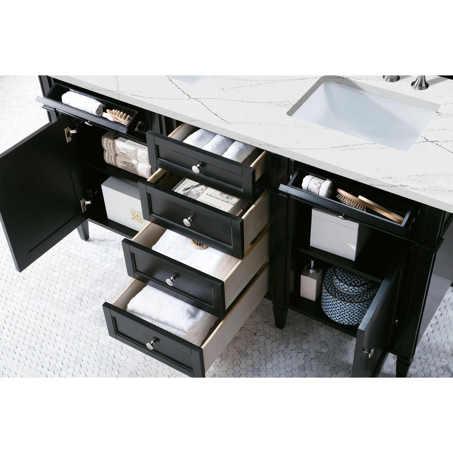 James Martin Vanities Brittany 60" Black Onyx Double Vanity With 3cm Ethereal Noctis Quartz Top