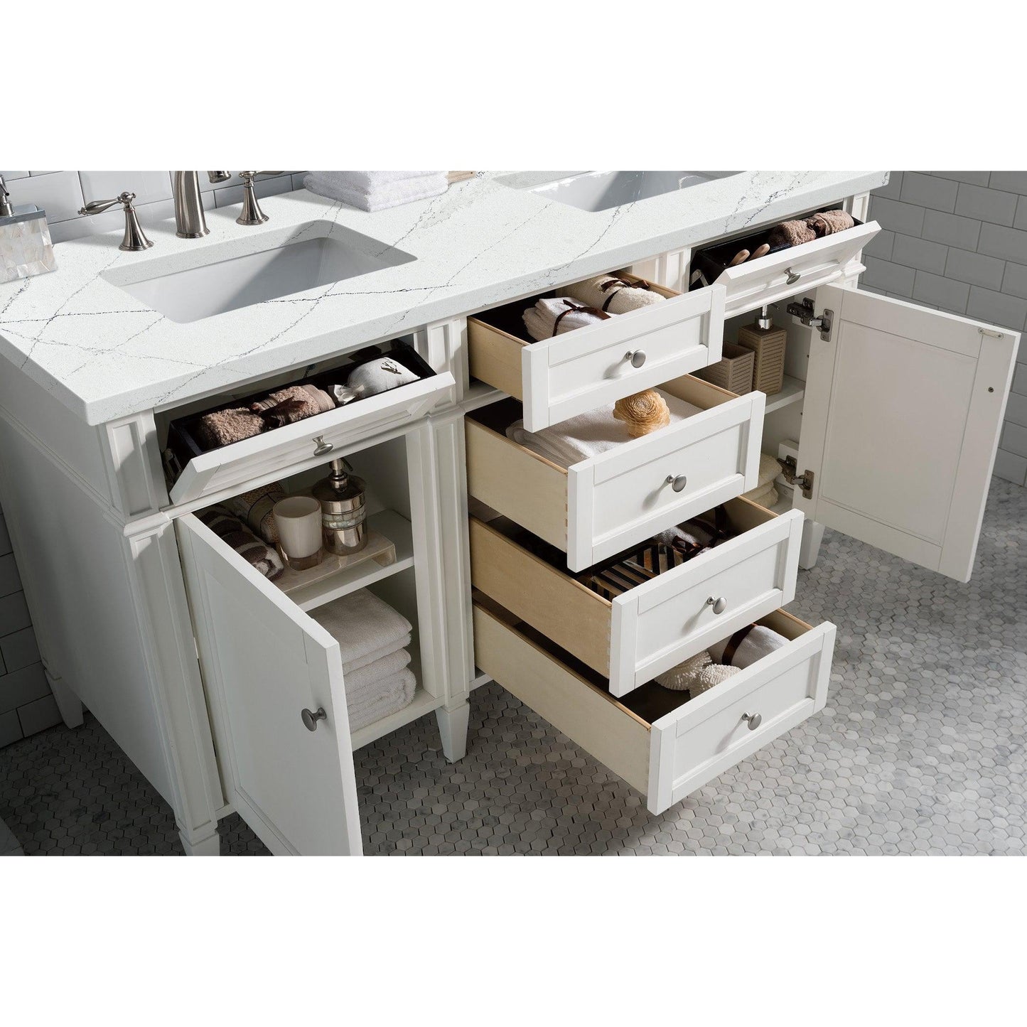 James Martin Vanities Brittany 60" Bright White Double Vanity With 3cm Ethereal Noctis Quartz Top