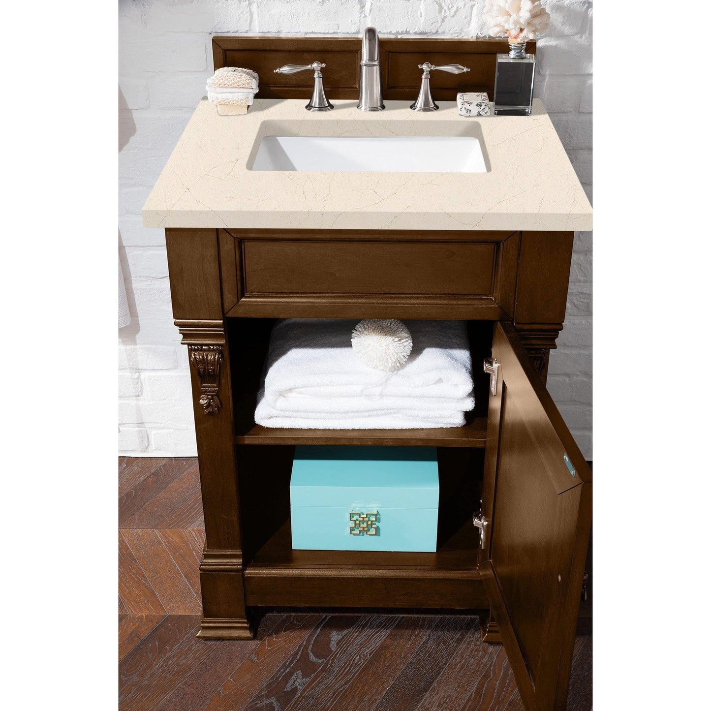 James Martin Vanities Brookfield 26" Country Oak Single Vanity With 3cm Eternal Marfil Quartz Top