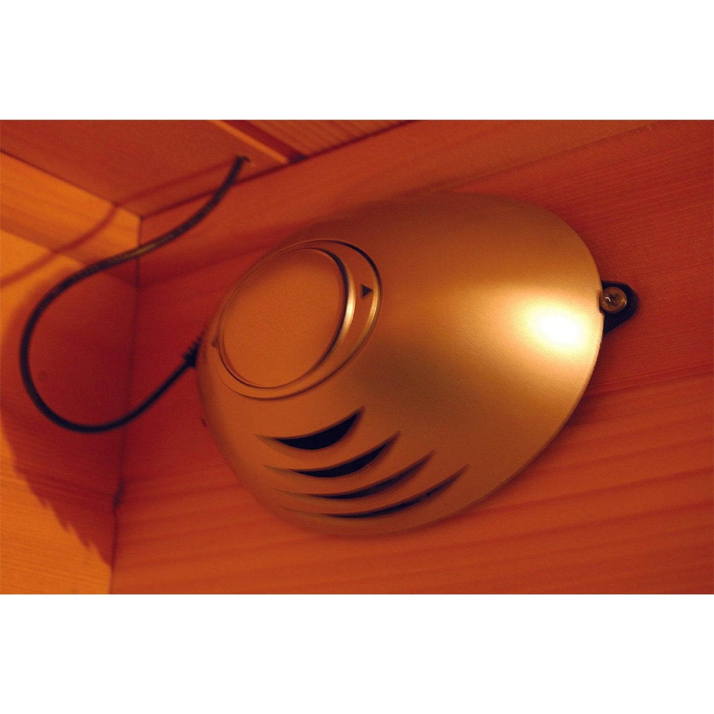 SunRay Grandby 3-Person Outdoor Infrared Sauna In Hemlock Wood With Ceramic Heaters