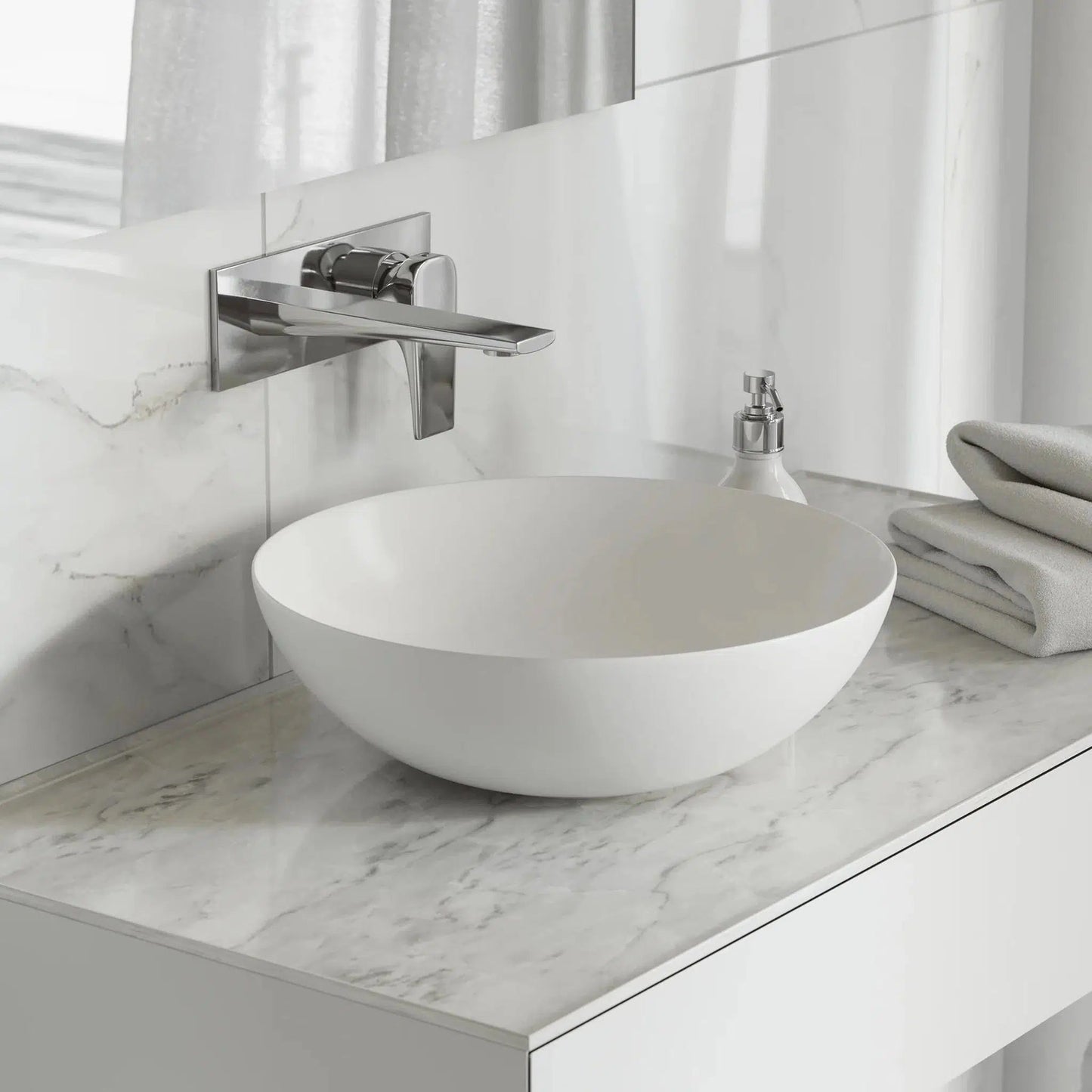 Swiss Madison Classé 16" x 16" White Round Ceramic Vessel Bathroom Sink