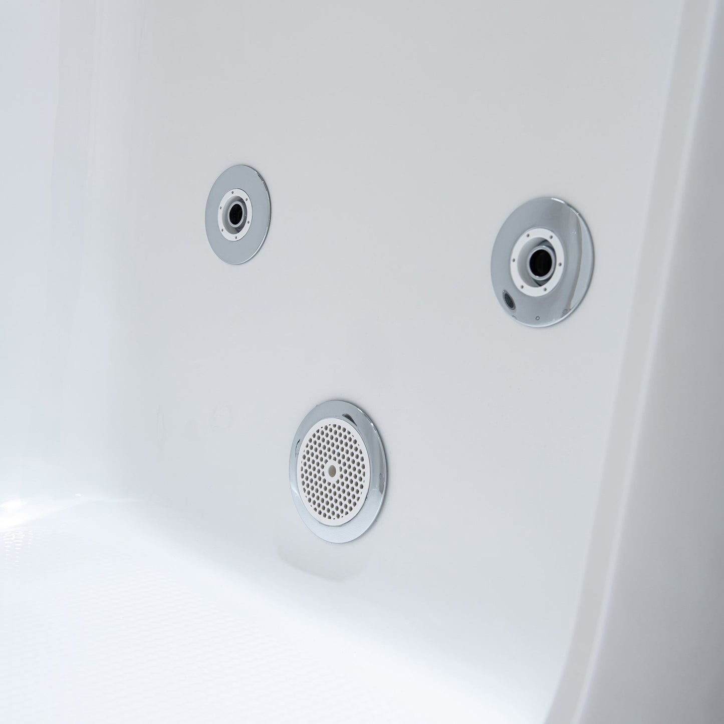 WoodBridge 60" White High Glass Acrylic Right Hand Walk-In Air & Whirlpool Jets Hot Tub With Quick Fill Faucet With Hand Shower and Computer Control Panel