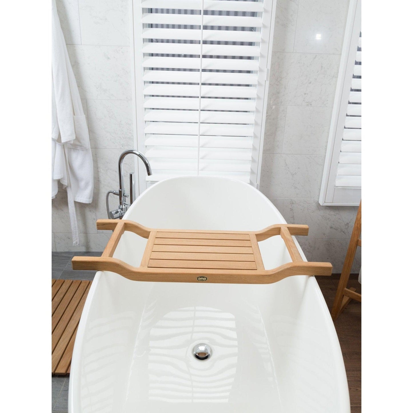 ARB Teak & Specialties Coach 32" Tub Seat/Caddy
