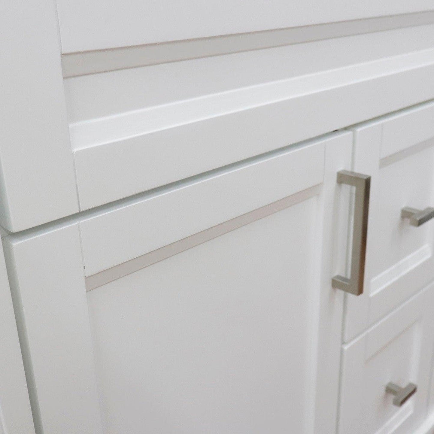 Bellaterra Home Terni 30" 1-Door 2-Drawer White Freestanding Vanity Base