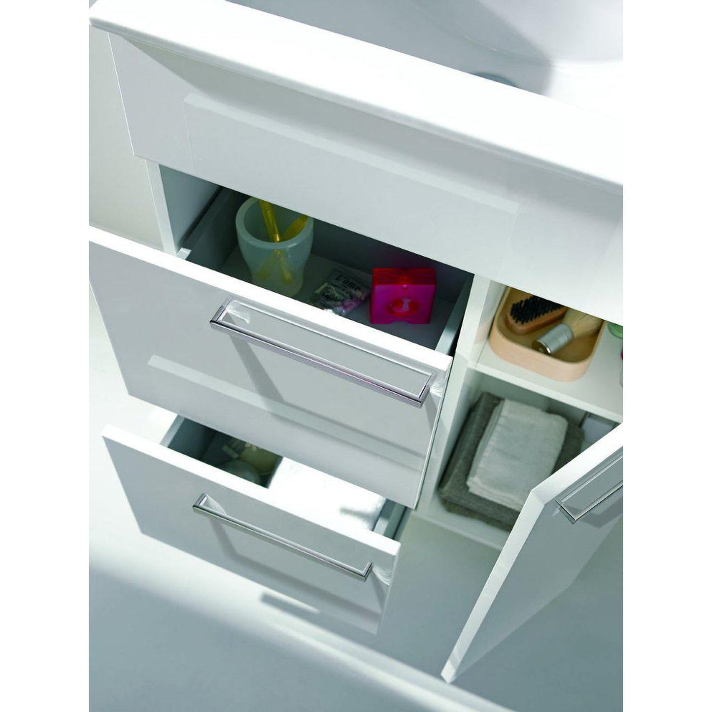 Royo Confort 32" x 18" White Modern Freestanding Vanity With 2 Drawers and 1 Door