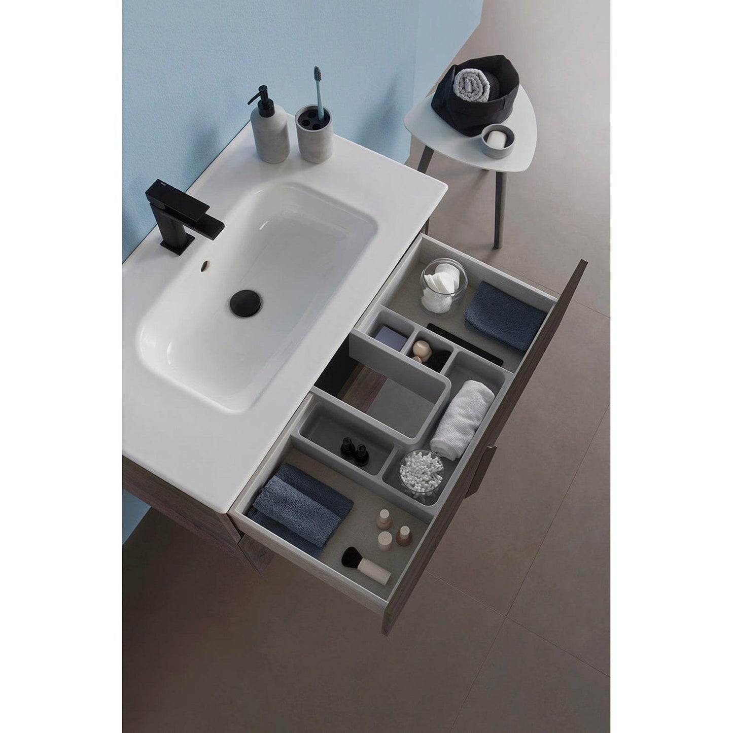Royo Onix+ 32" x 18" Sandy Gray Modern Wall-mounted Vanity With 2 Drawers and Matt White Handle