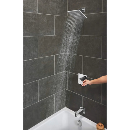 Grohe Tallinn Pressure Balance StarLight Chrome Valve Bathtub/Shower Combo Faucet