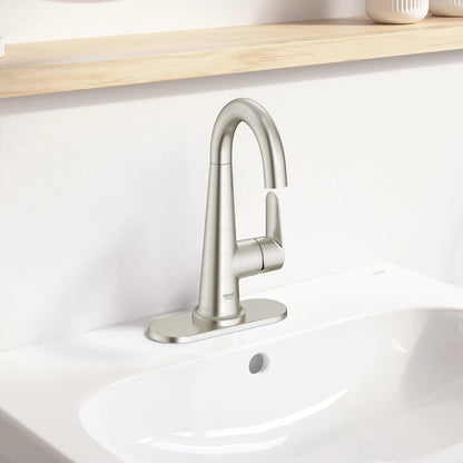 Grohe Veletto 4" Single-Handle 1.2 GPM Centerset Brushed Nickel Infinity Faucet