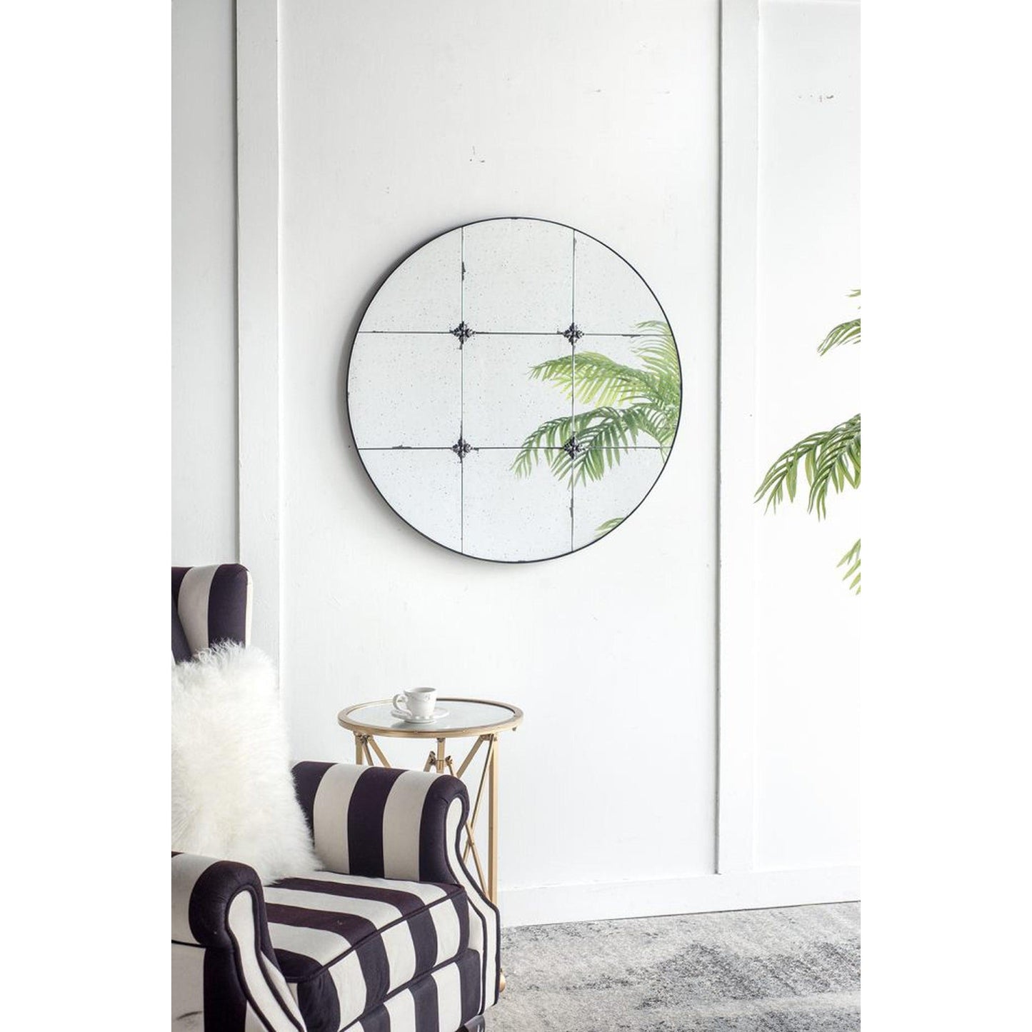 A&B Home 36" x 36" Bundle of 9 Round Black Antique Metal Frame Wall-Mounted