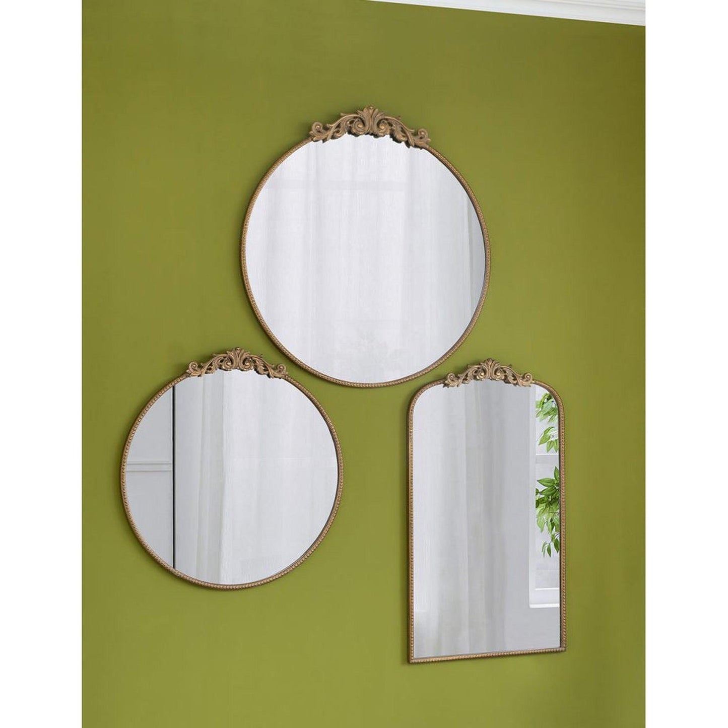 A&B Home Dia 36" x 39" Bundle of 15 Oval Shaped Gold Frame Wall-Mounted Mirror
