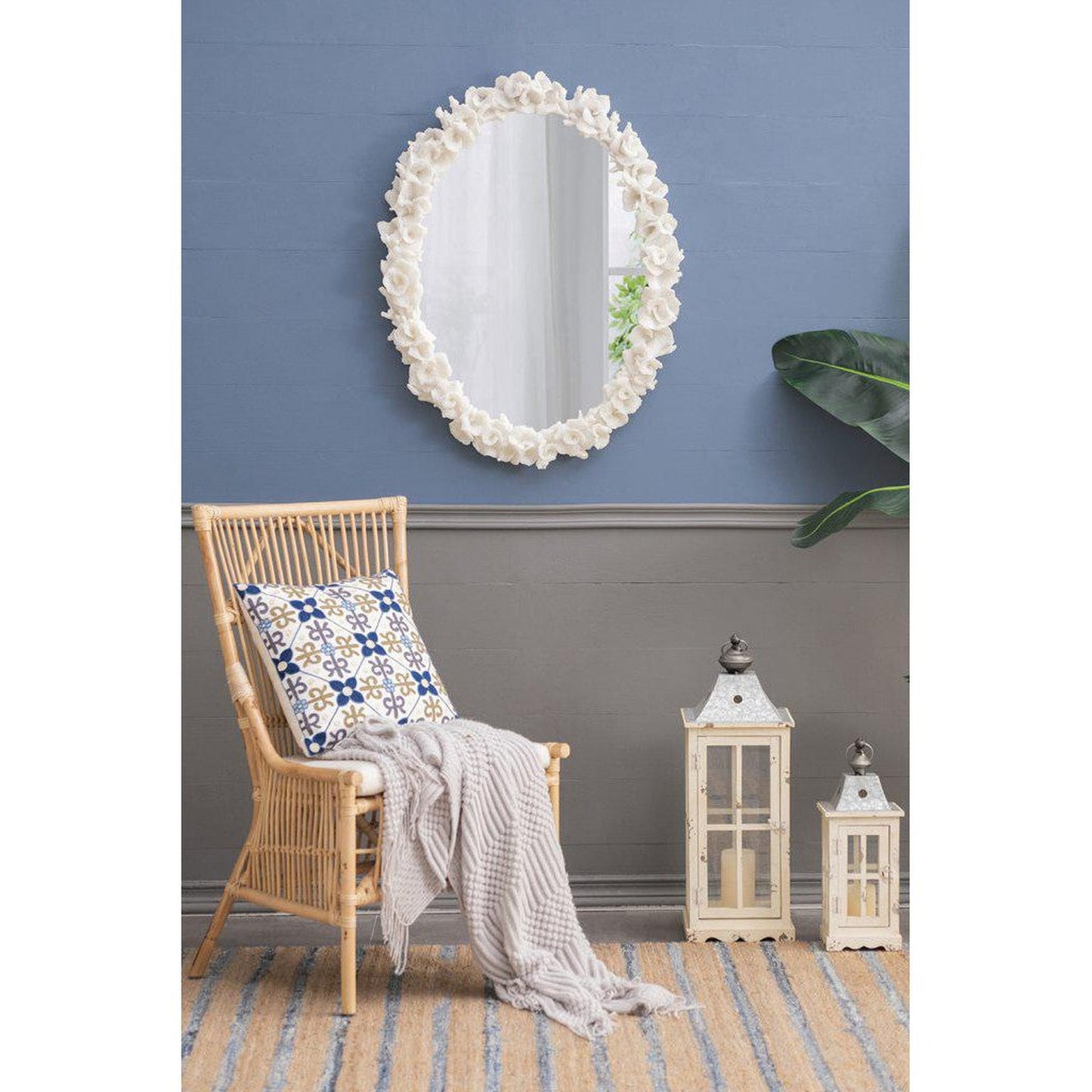 A&B Home Shelby 28" x 35" Bundle of 6 Round White Clear Resin Faux Coral Frame Wall-Mounted Mirror