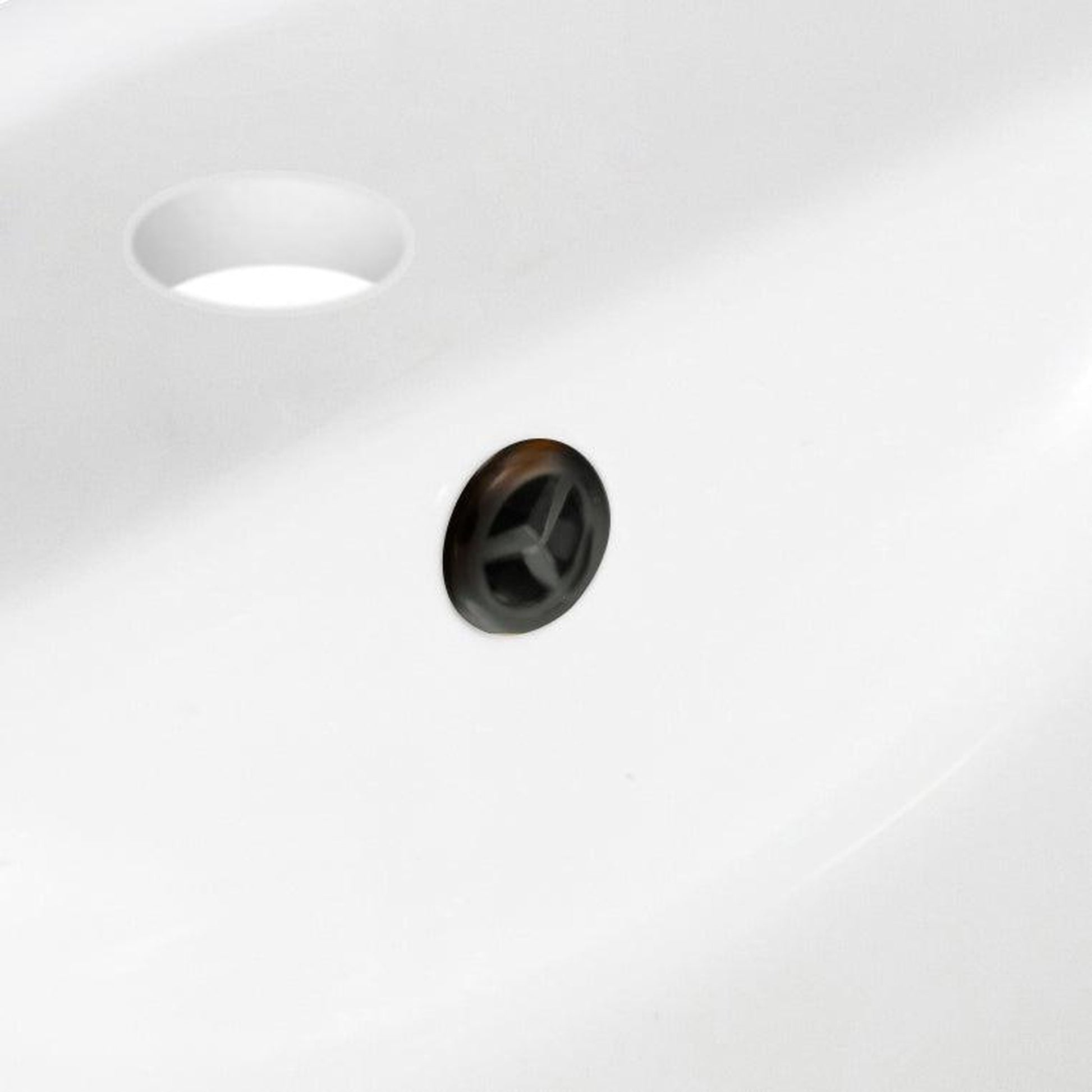 American Imaginations AI-20676 17" White Oval Ceramic Undermount Bathroom Sink Set