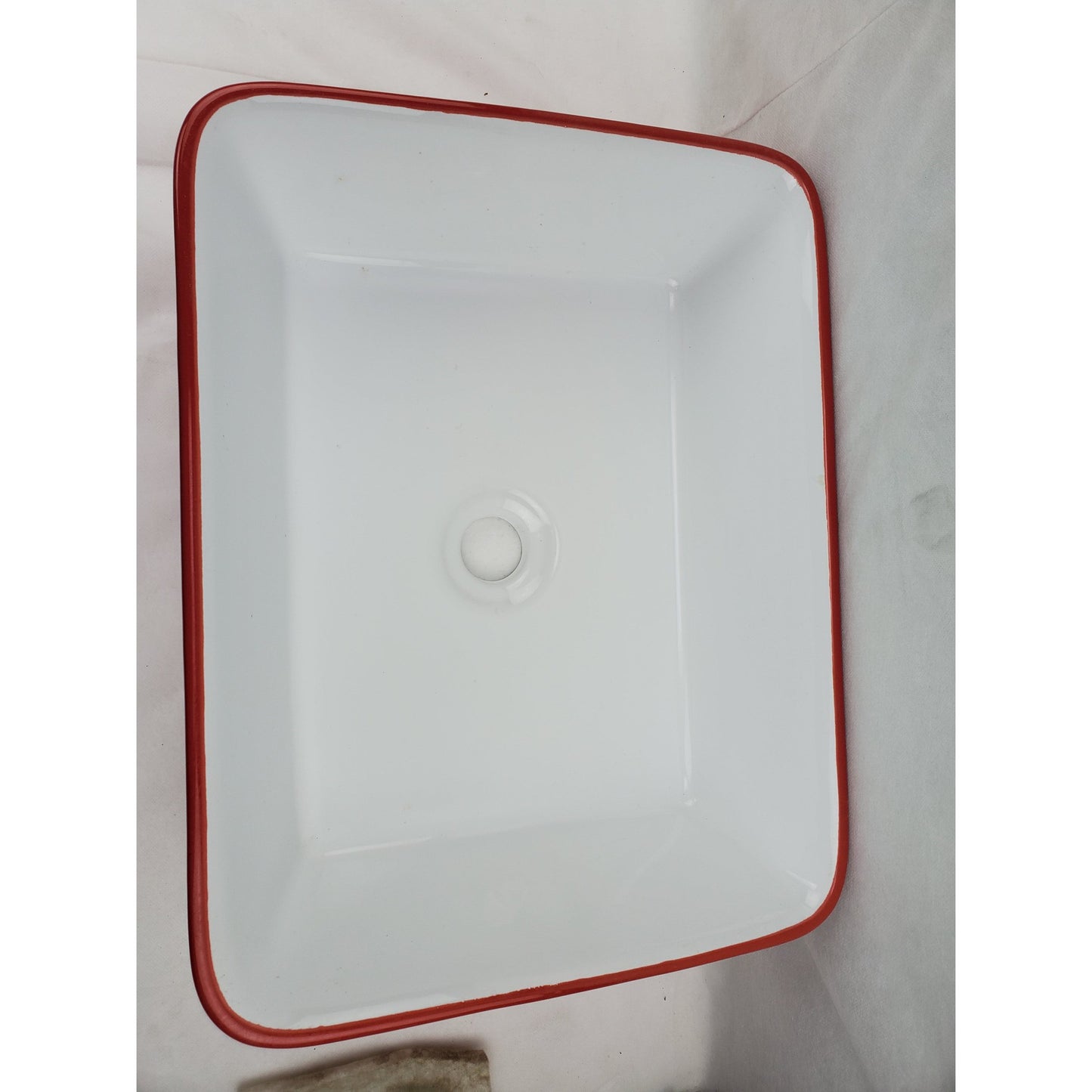 American Imaginations AI-28217 19" Rectangle Enamel Glaze Red-White Ceramic Transitional