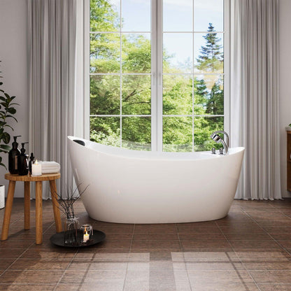 Empava 67" White Freestanding Oval Whirlpool Bathtub With Reversible Drain