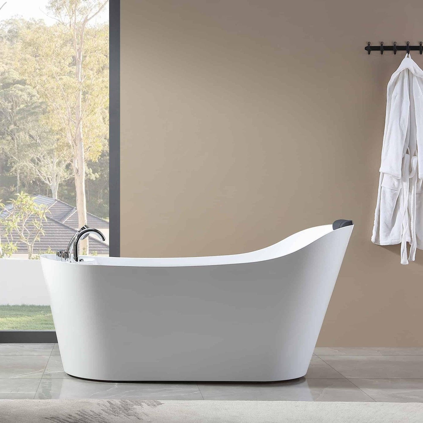 Empava 67" White Freestanding Oval Whirlpool Bathtub With Reversible Drain