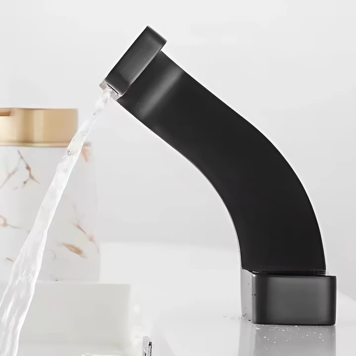 Fontana Epernay Unique Waterfall Single Hole Touchless Black Faucet