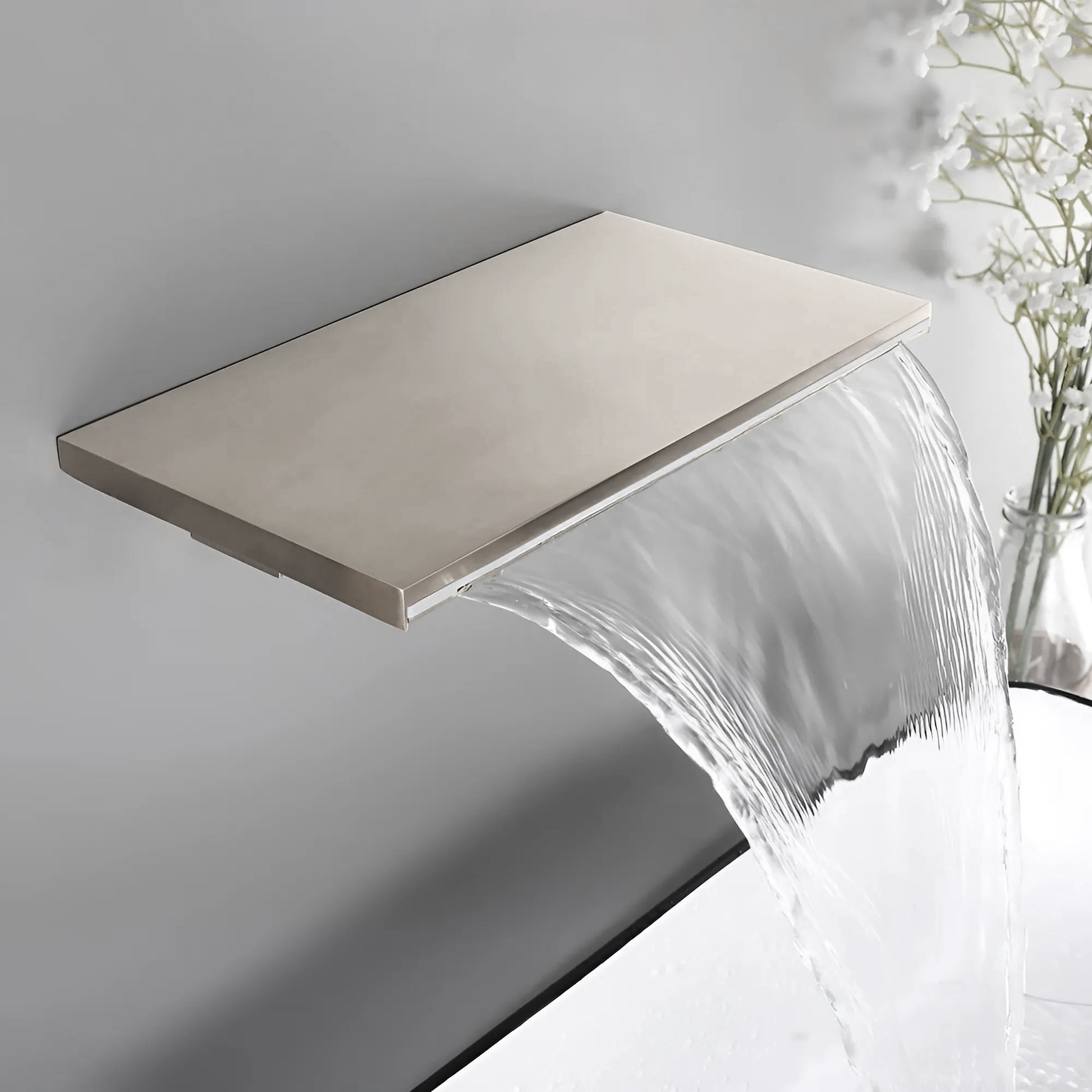 Fontana Loches 1.2 GPM Waterfall Single Knob Touchless Brushed Nickel Faucet