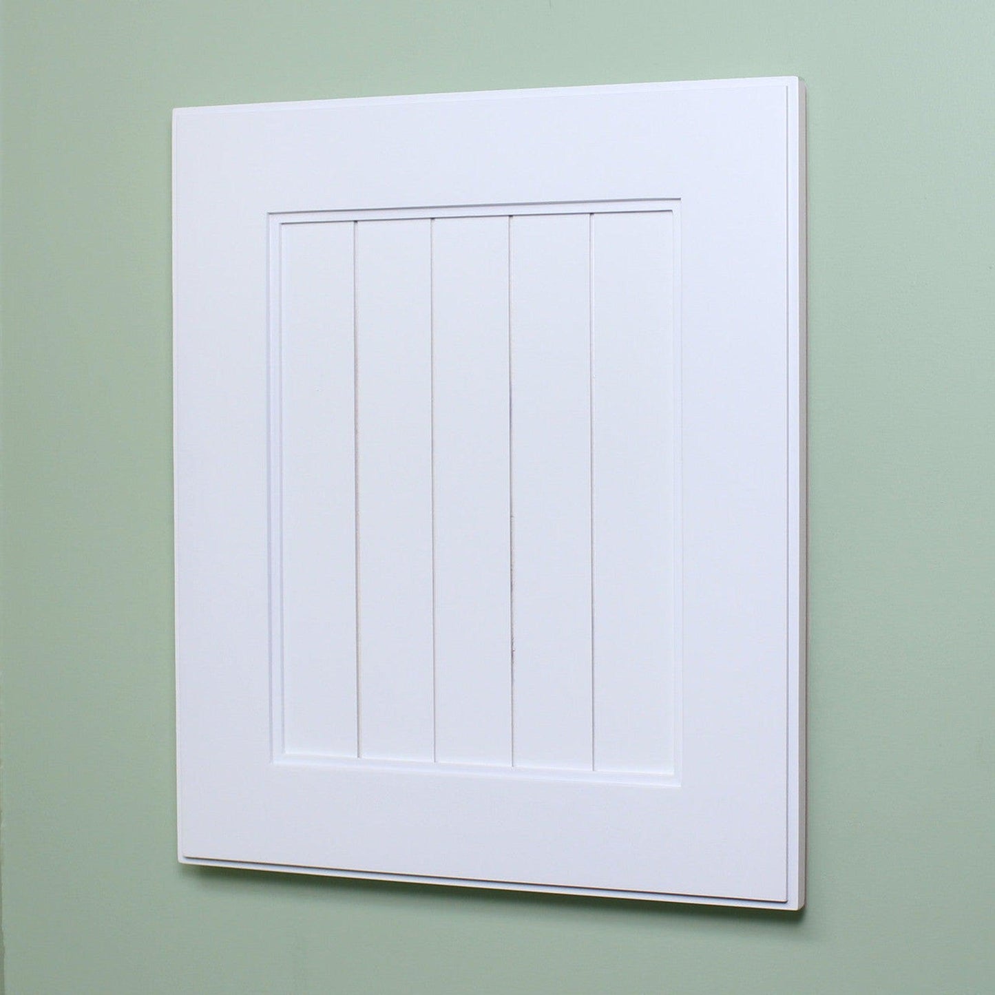 Fox Hollow Furnishings 14" x 18" White Shaker Beadboard White Interior Standard 4" Depth Recessed Medicine Cabinet