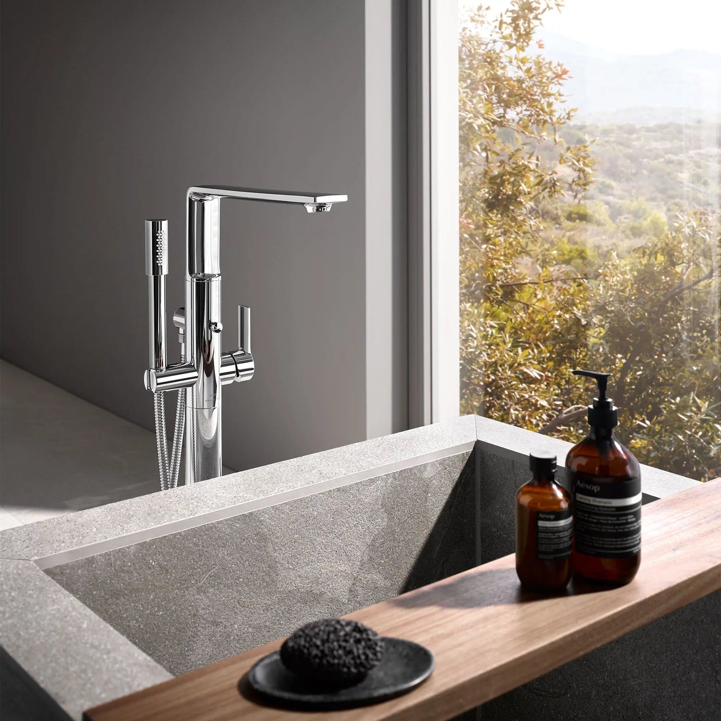 Grohe Allure 1.75 GPM Single-Handle Freestanding StarLight Chrome Tub Faucet With Hand Shower