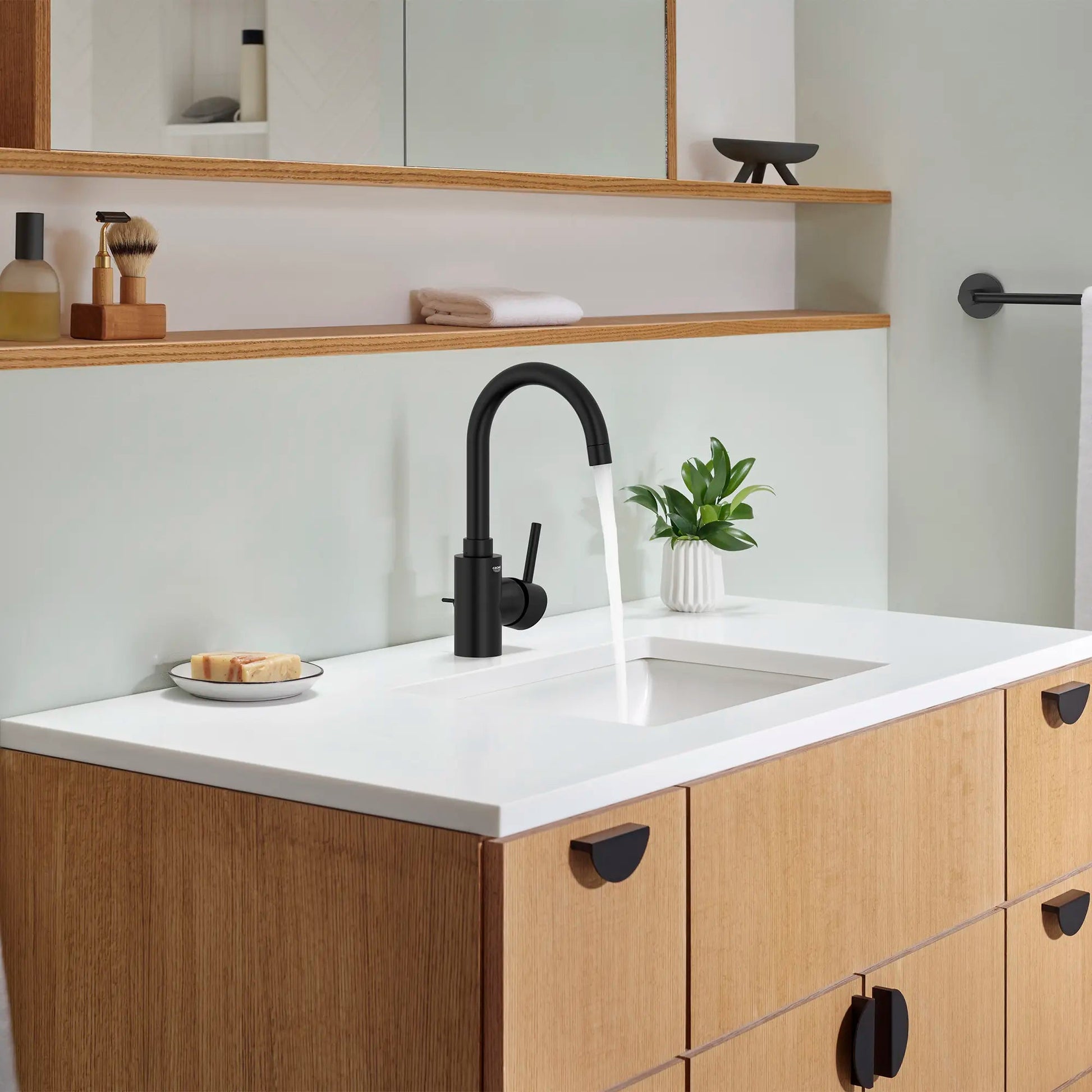 Grohe Concetto™ 1.2 GPM Single Hole Matte Black Faucet
