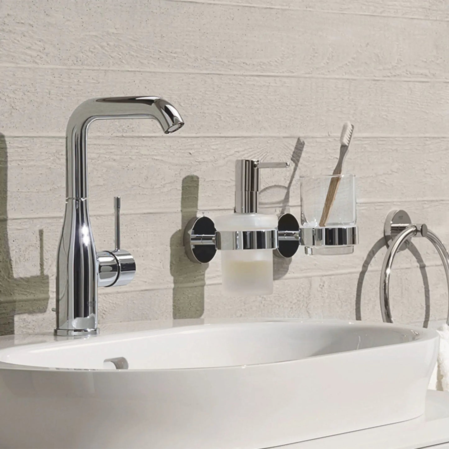 Grohe Essence 1.2 GPM Single Hole Single-Handle StarLight Chrome Faucet