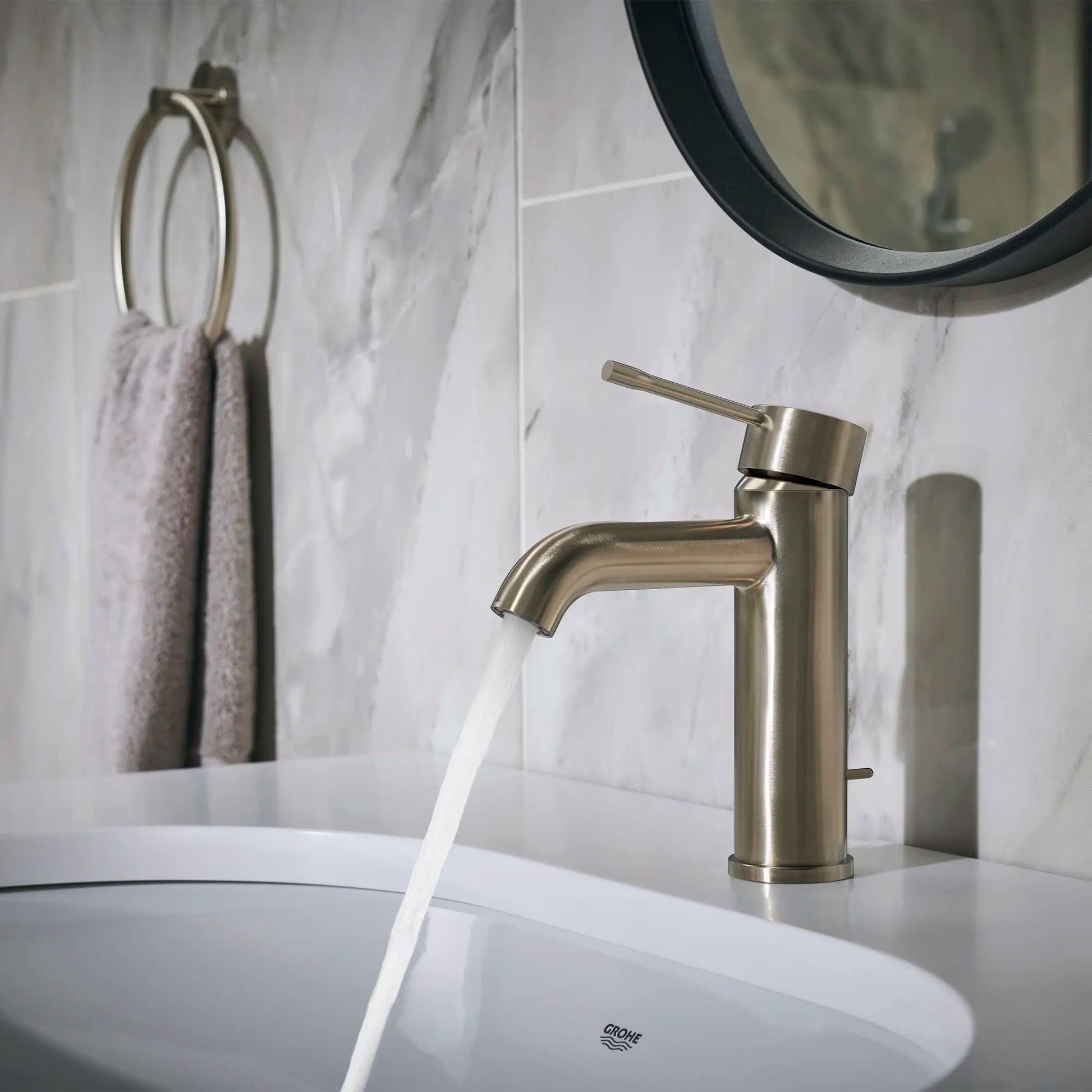 Grohe Essence 23592ENA 1.2 GPM Single Handle Brushed Nickel Infinity Finish Faucet