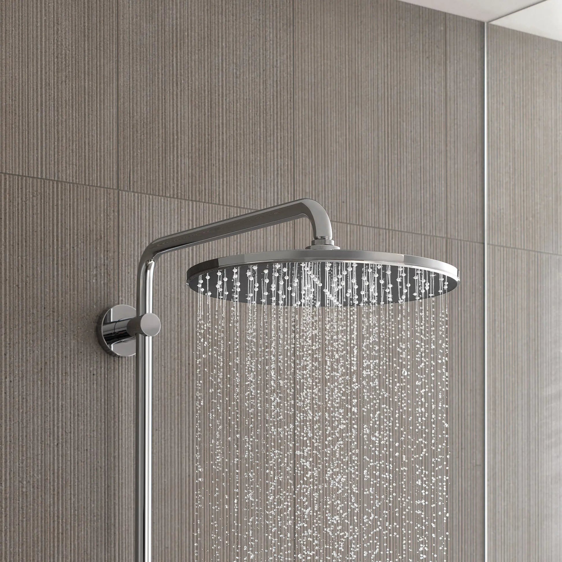 Grohe Euphoria 1.75 GPM 310 CoolTouch Thermostatic StarLight Chrome Shower System