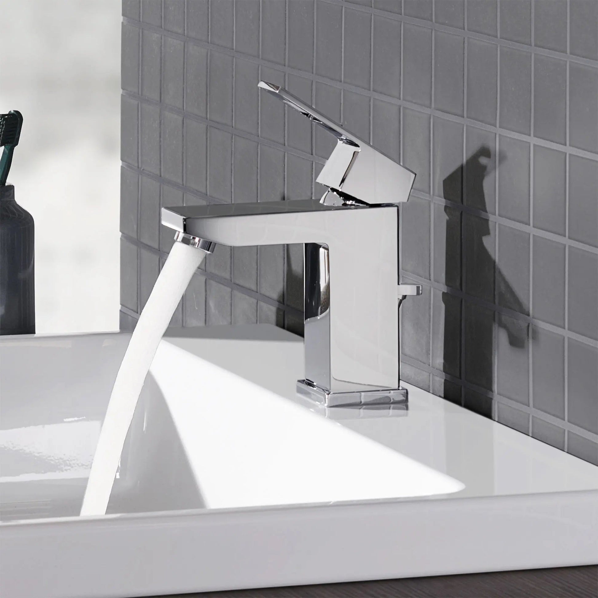 Grohe Eurocube® 1.2 GPM Single Hole Single-Handle StarLight Chrome Faucet