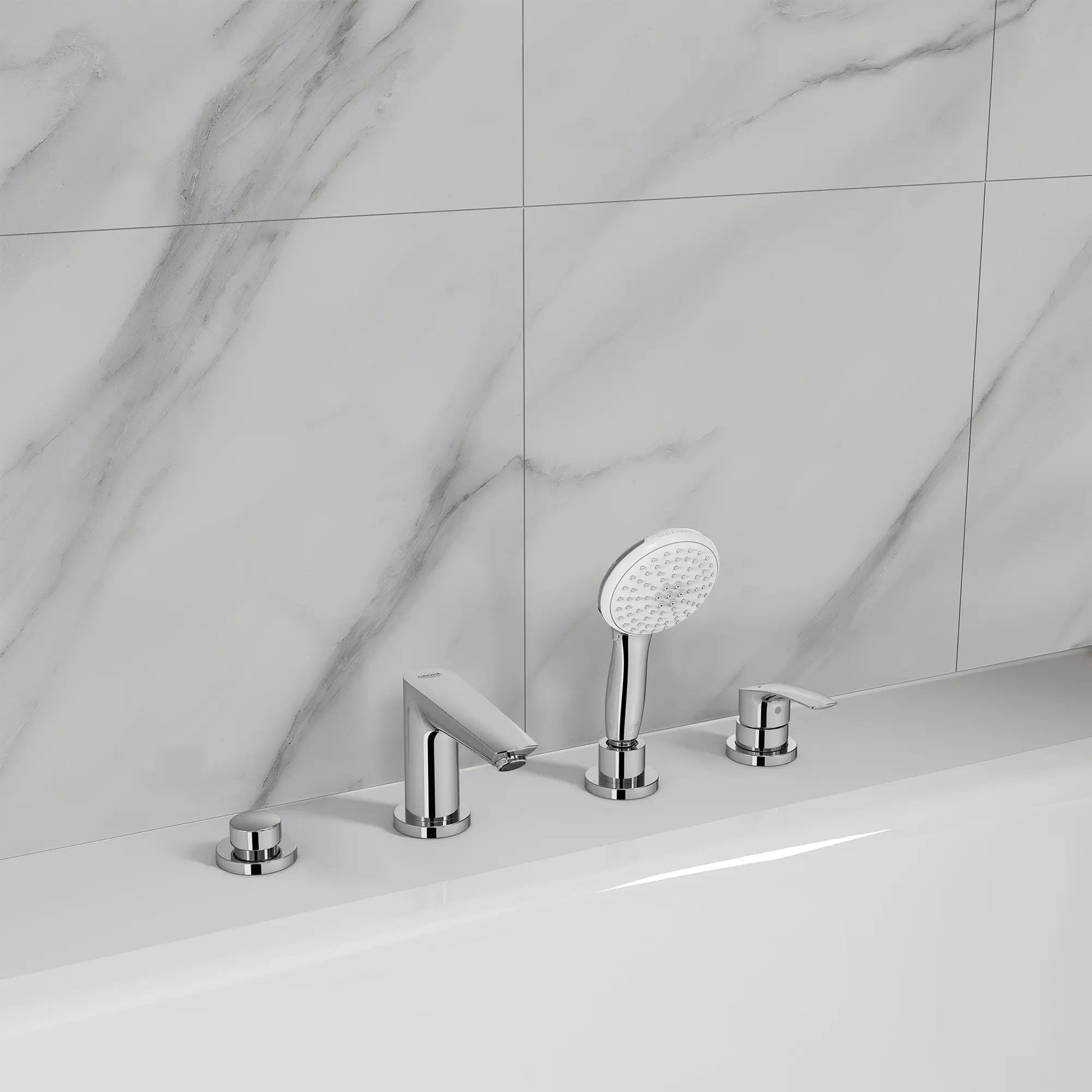 Grohe Eurosmart 4-Hole Single Handle Deck Mount Roman StarLight Chrome Tub Faucet With 1.5 GPM Hand Shower