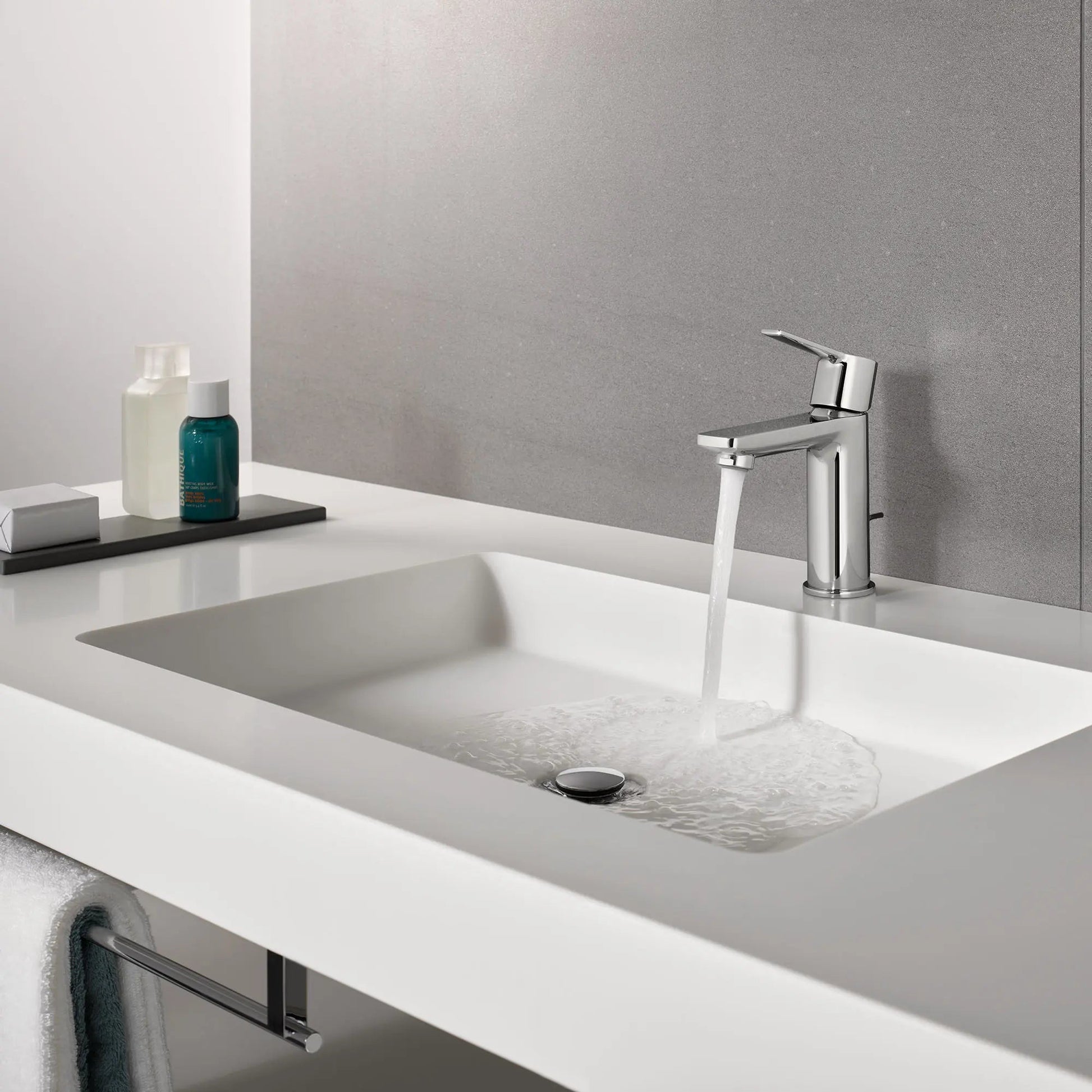 Grohe Lineare™ 1.2 GPM Single Handle Single Hole StarLight Chrome Faucet