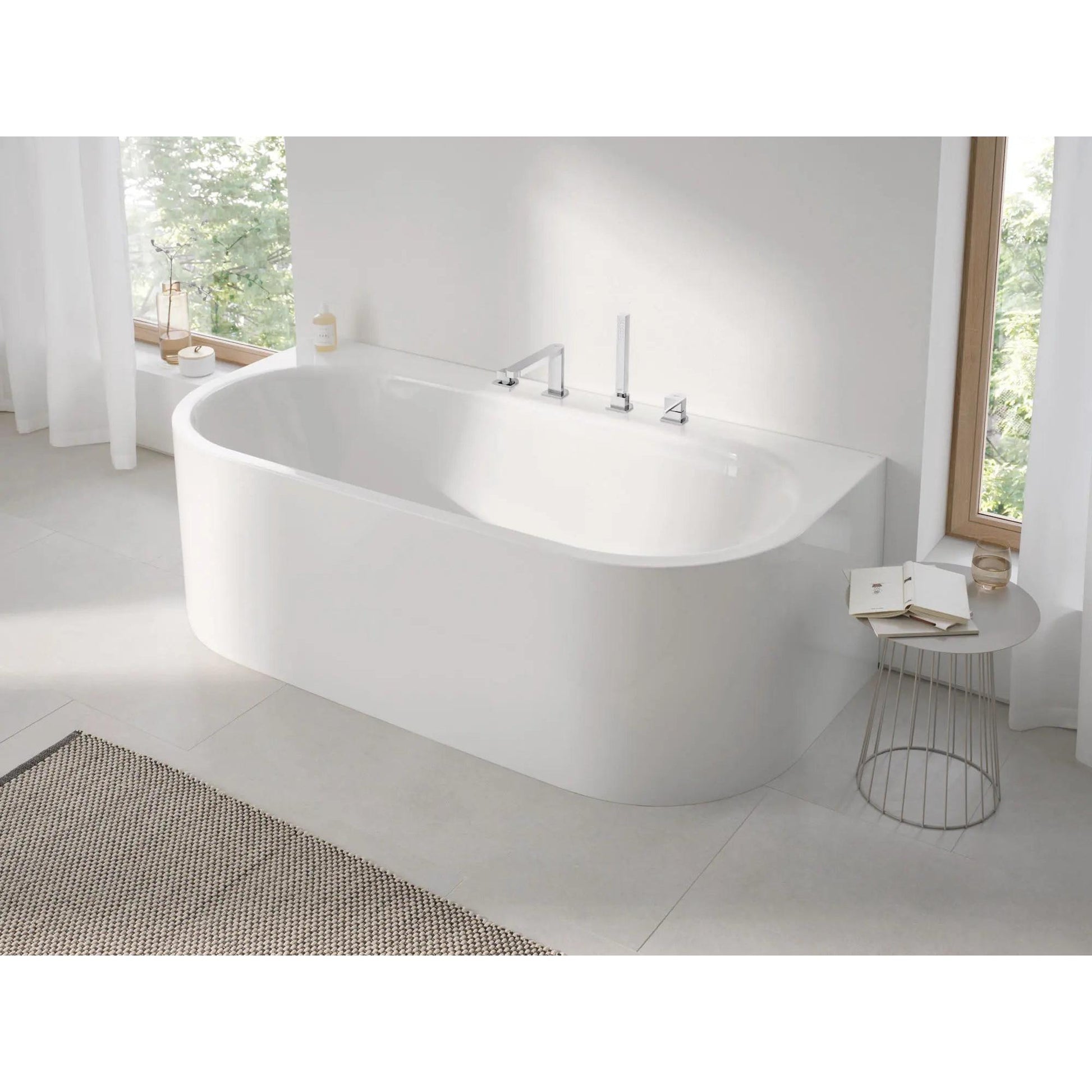 Grohe Plus StarLight Chrome 4-Hole Single-Handle Deck Mount Roman Tub Faucet With 1.75 GPM Hand Shower