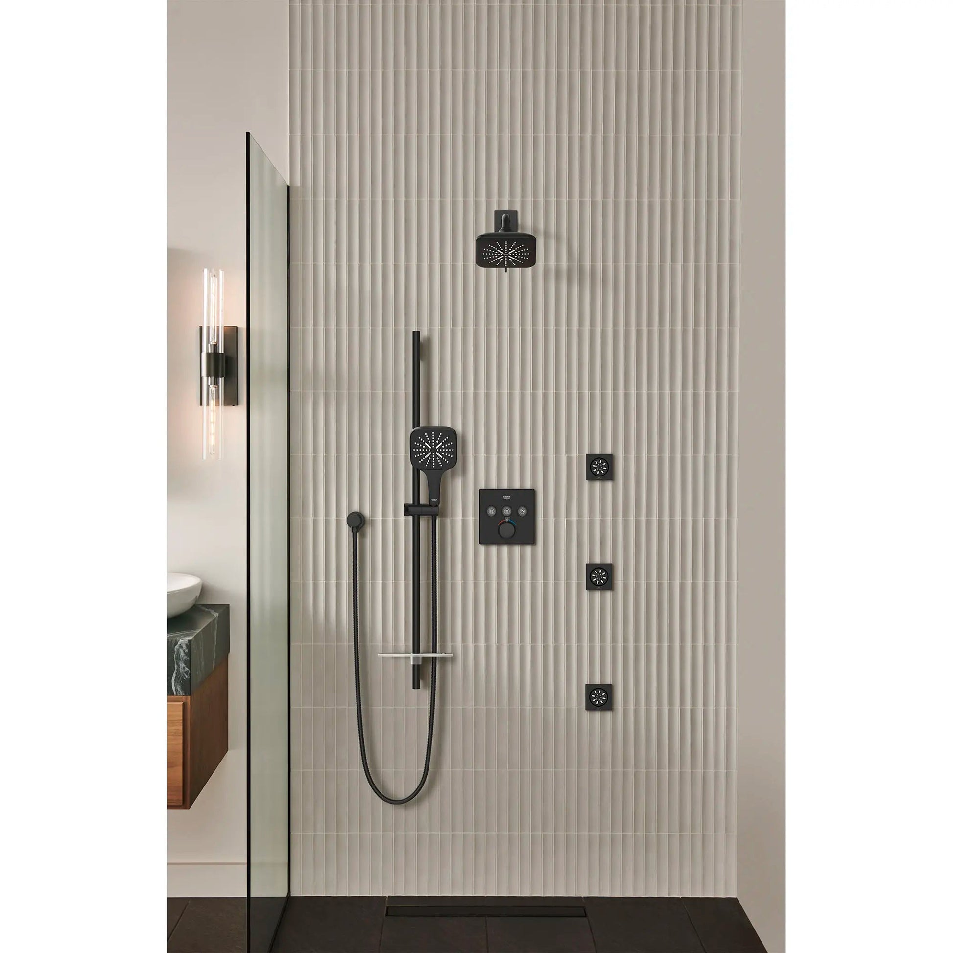 Grohe Rainshower™ SmartActive 1.75 GPM 3-Spray Matte Black Hand Shower