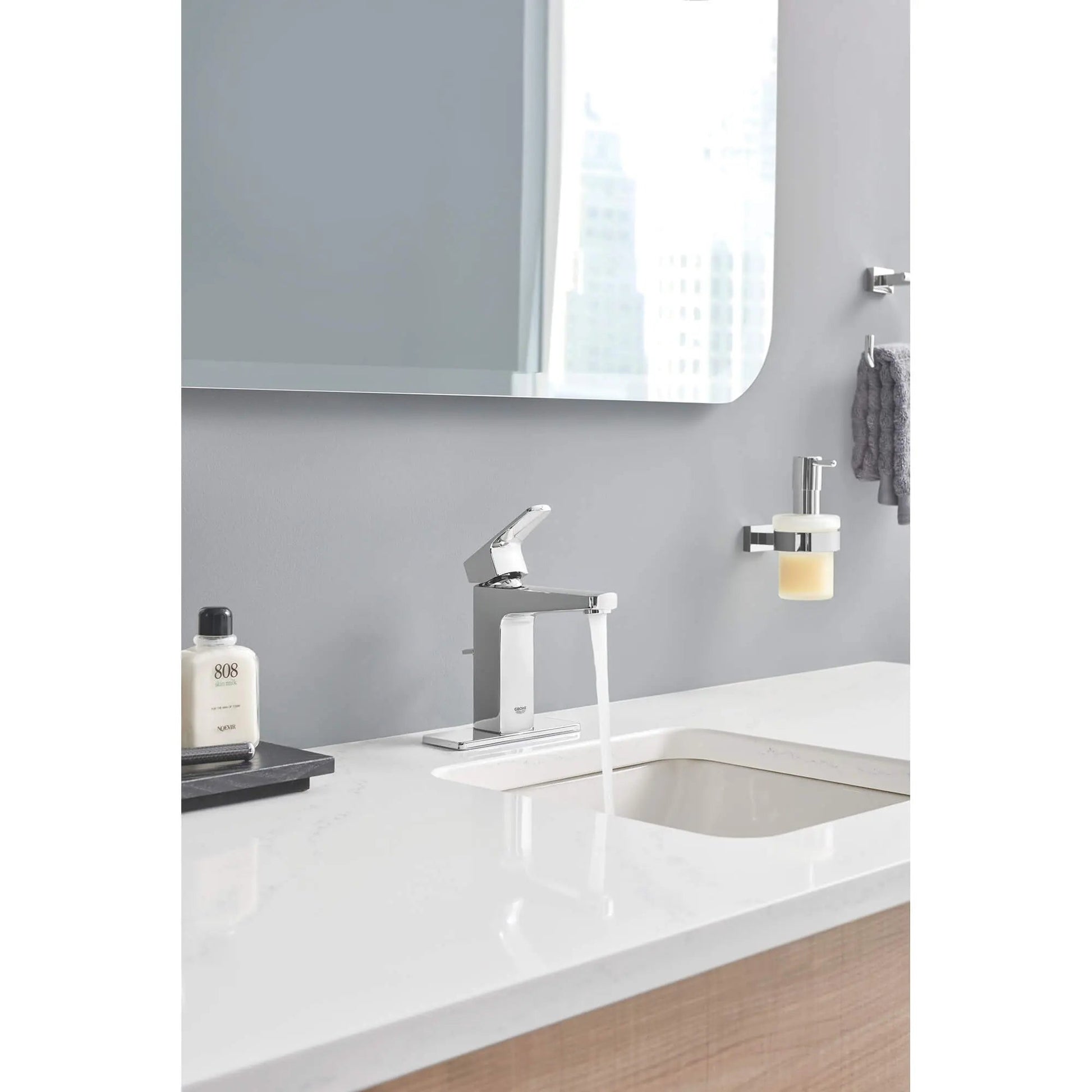 Grohe Tallinn 1.2 GPM Single Hole Single-Handle StarLight Chrome Faucet