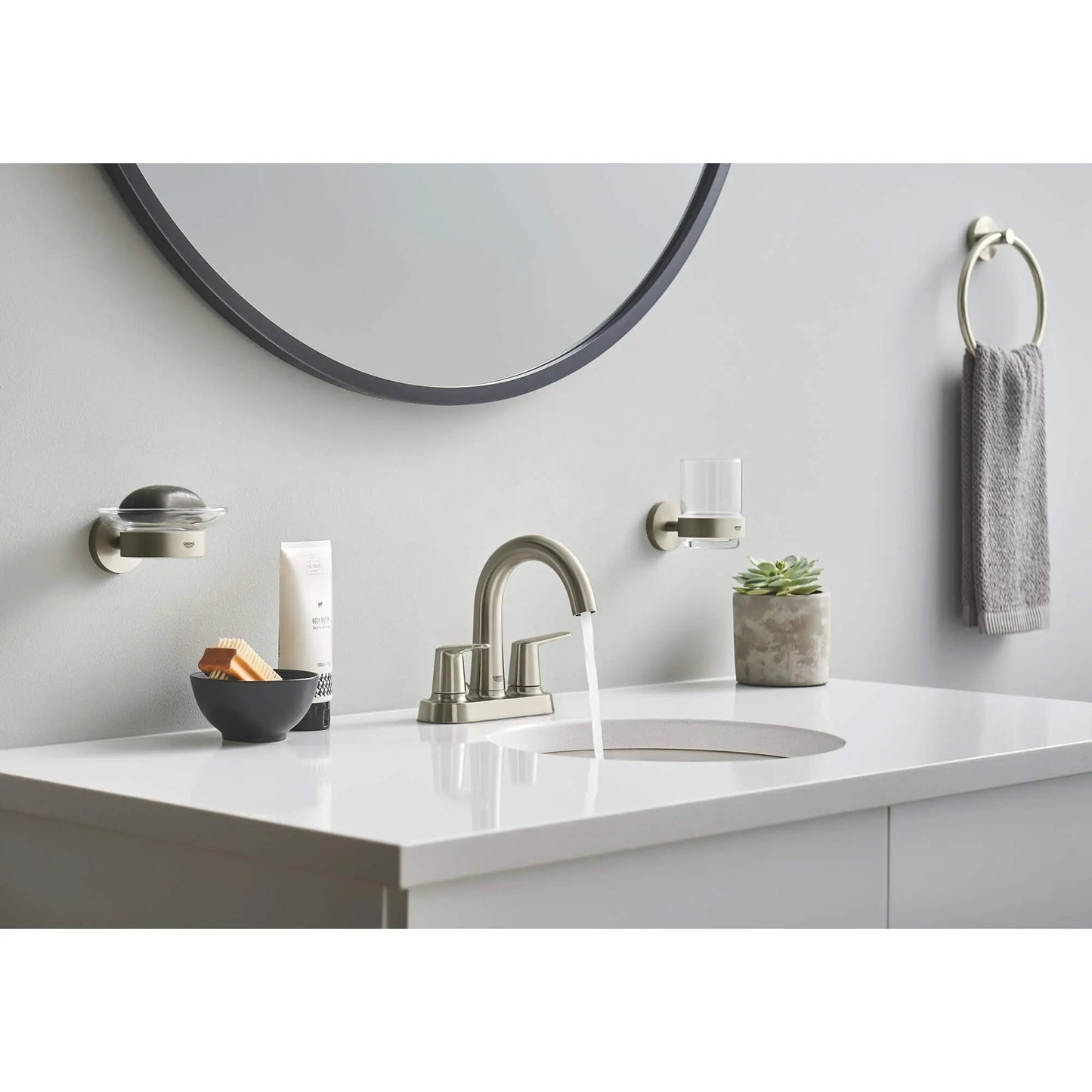 Grohe Veletto 1.2 GPM 4" Centerset Two Handle StarLight Brushed Nickel Infinity Faucet