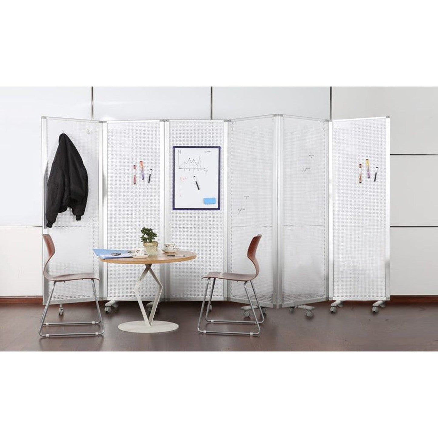 HomeRoots 71" x 1" x 71" Metal And Alloy Screen in White Finish