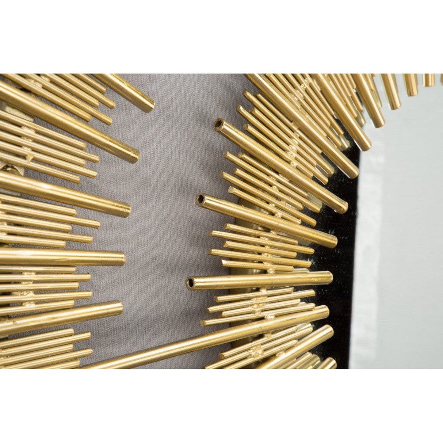 HomeRoots Gold Vertical Pattern Round Mirror