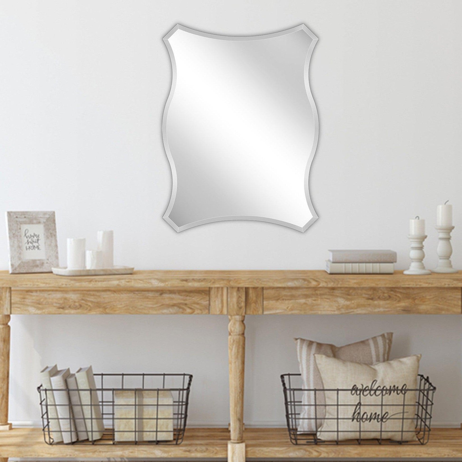 HomeRoots Scalloped Quatrefoil Glass Mirror