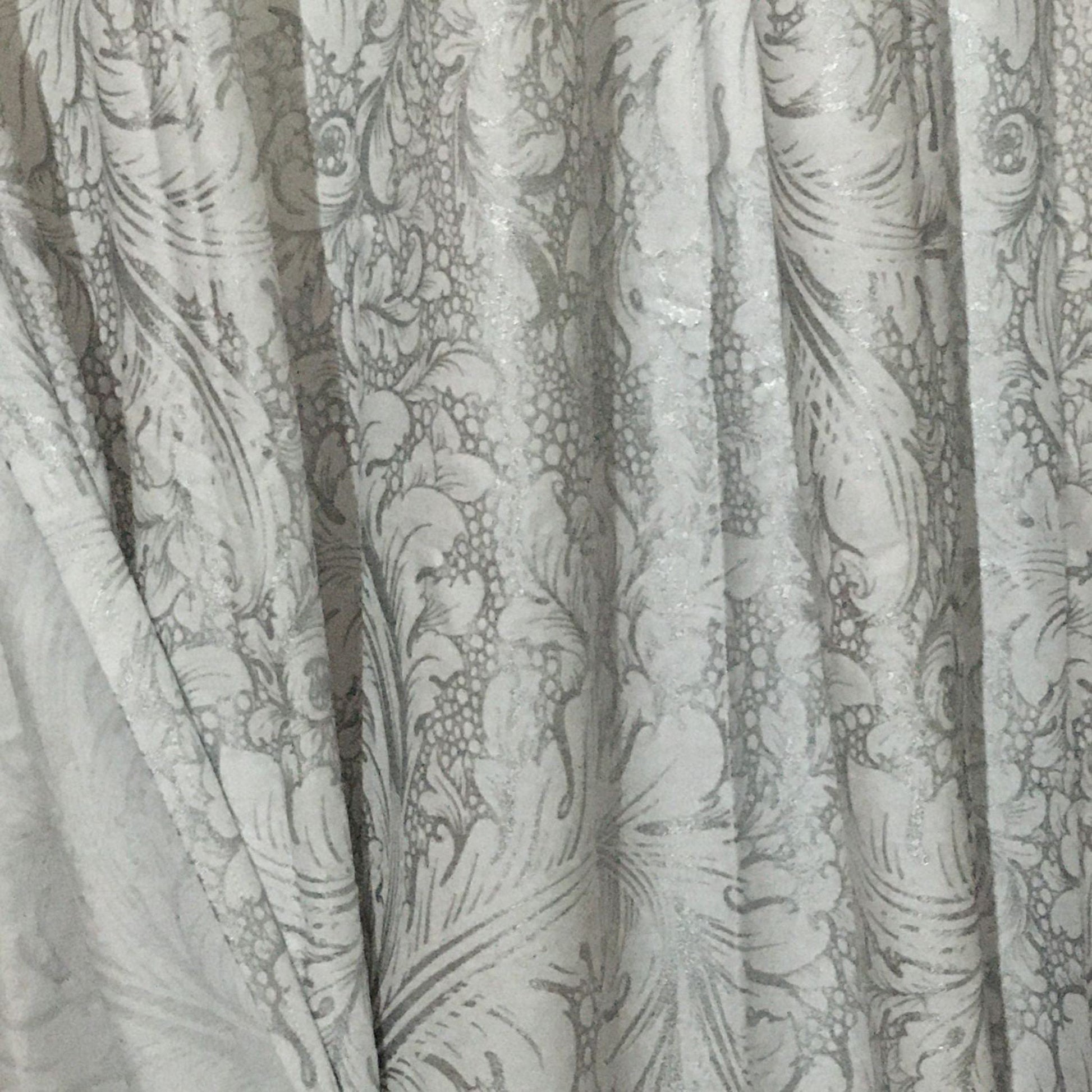HomeRoots Silver Baroque Pattern Shower Curtain