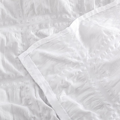 HomeRoots White Modern Crinkle Shower Curtain