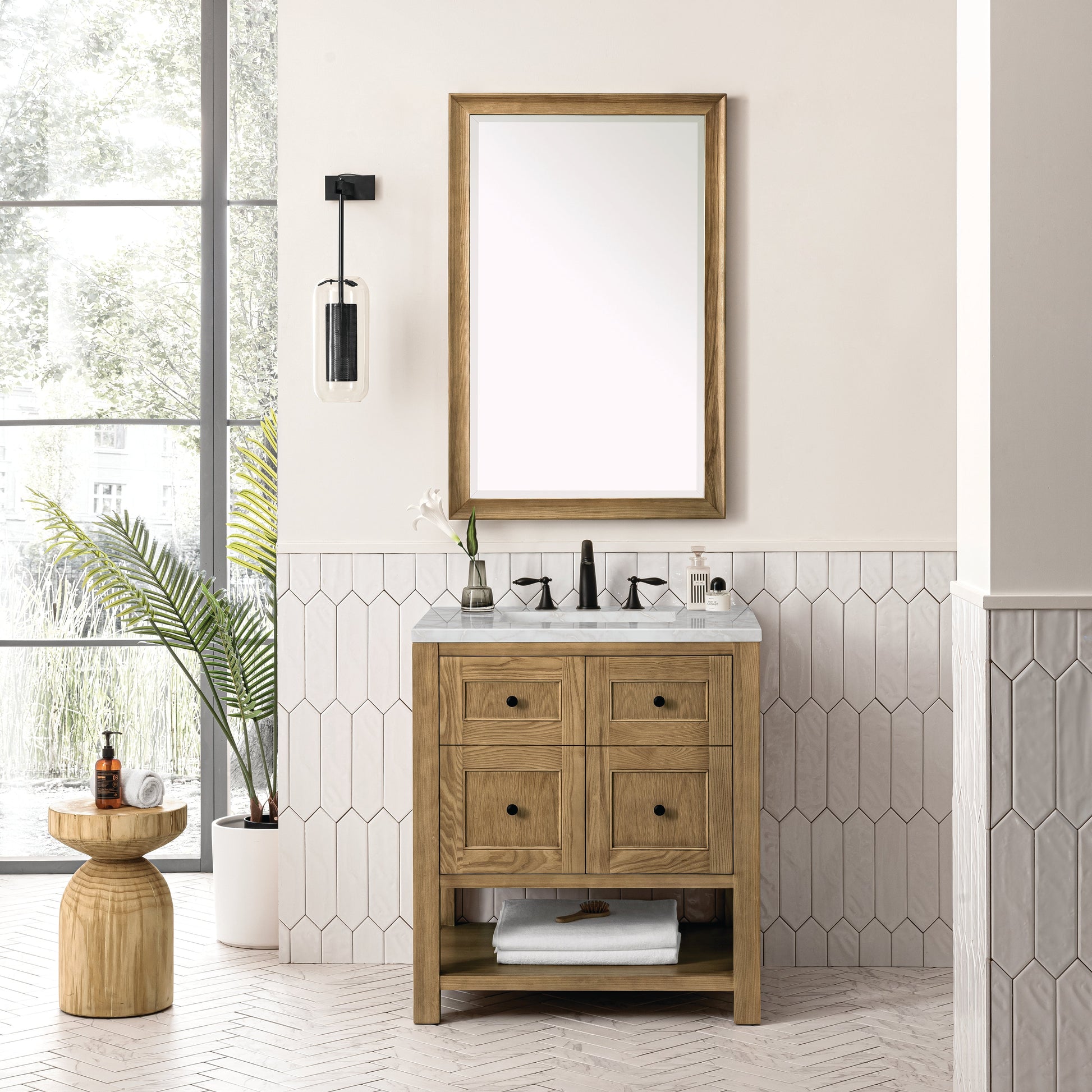 James Martin Vanities Breckenridge 30" Light Natural Oak Single Vanity With 3 cm Victorian Silver Top