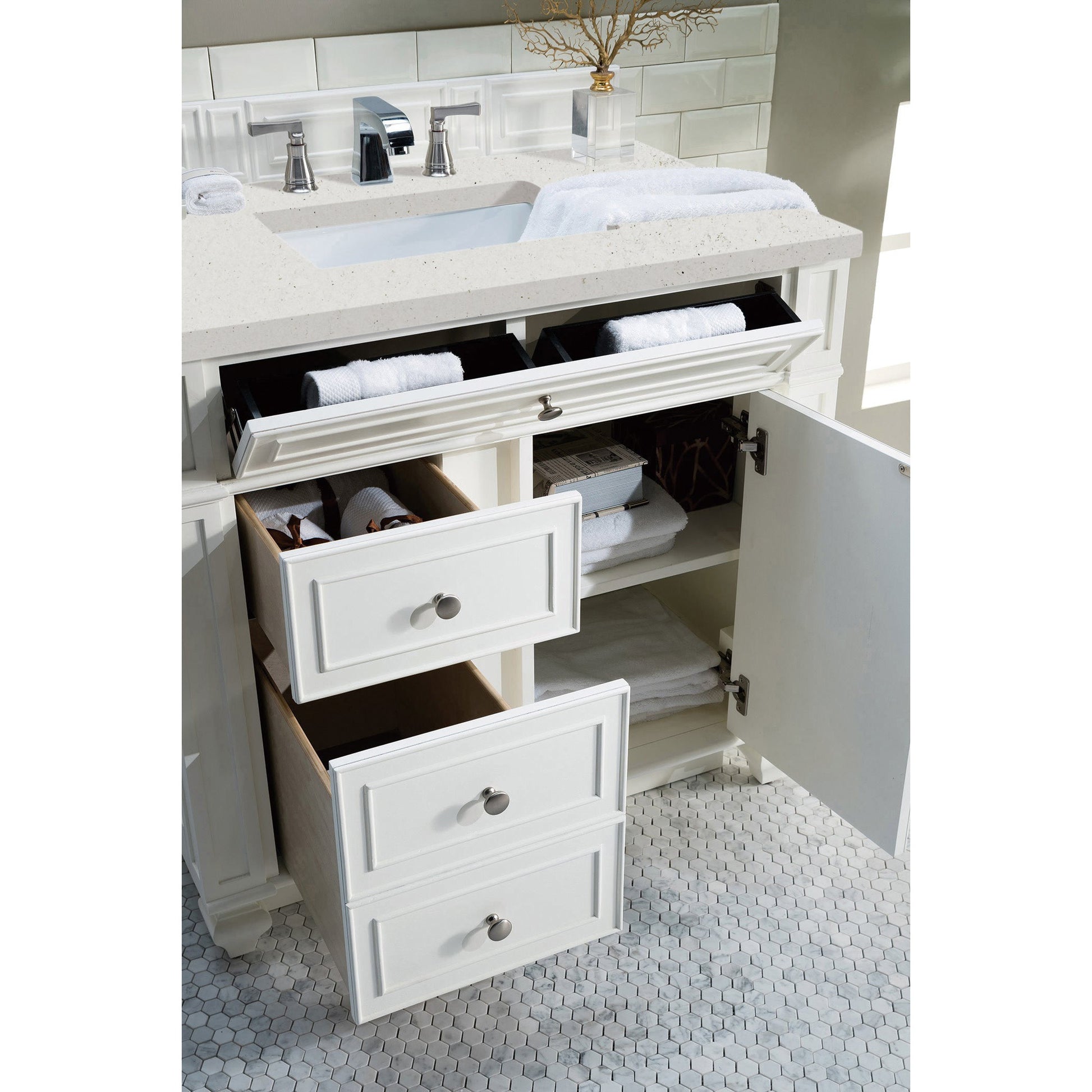 James Martin Vanities Bristol 36" Bright White Single Vanity With 3 cm Lime Delight Quartz Top