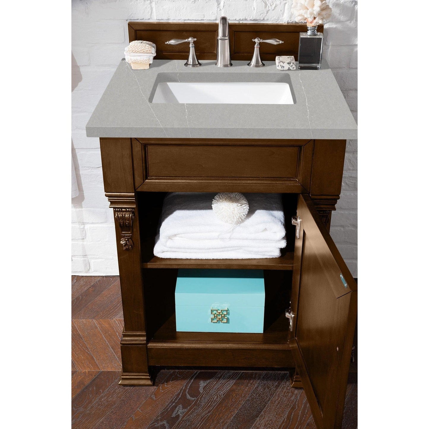 James Martin Vanities Brookfield 26" Country Oak Single Vanity With 3cm Eternal Serena Quartz Top