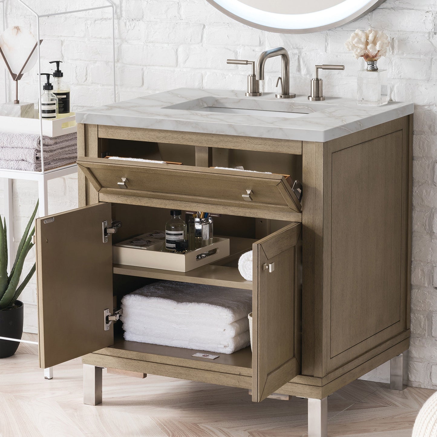 James Martin Vanities Chicago 30" Whitewashed Walnut Single Vanity With 3 cm Victorian Silver Quartz Top