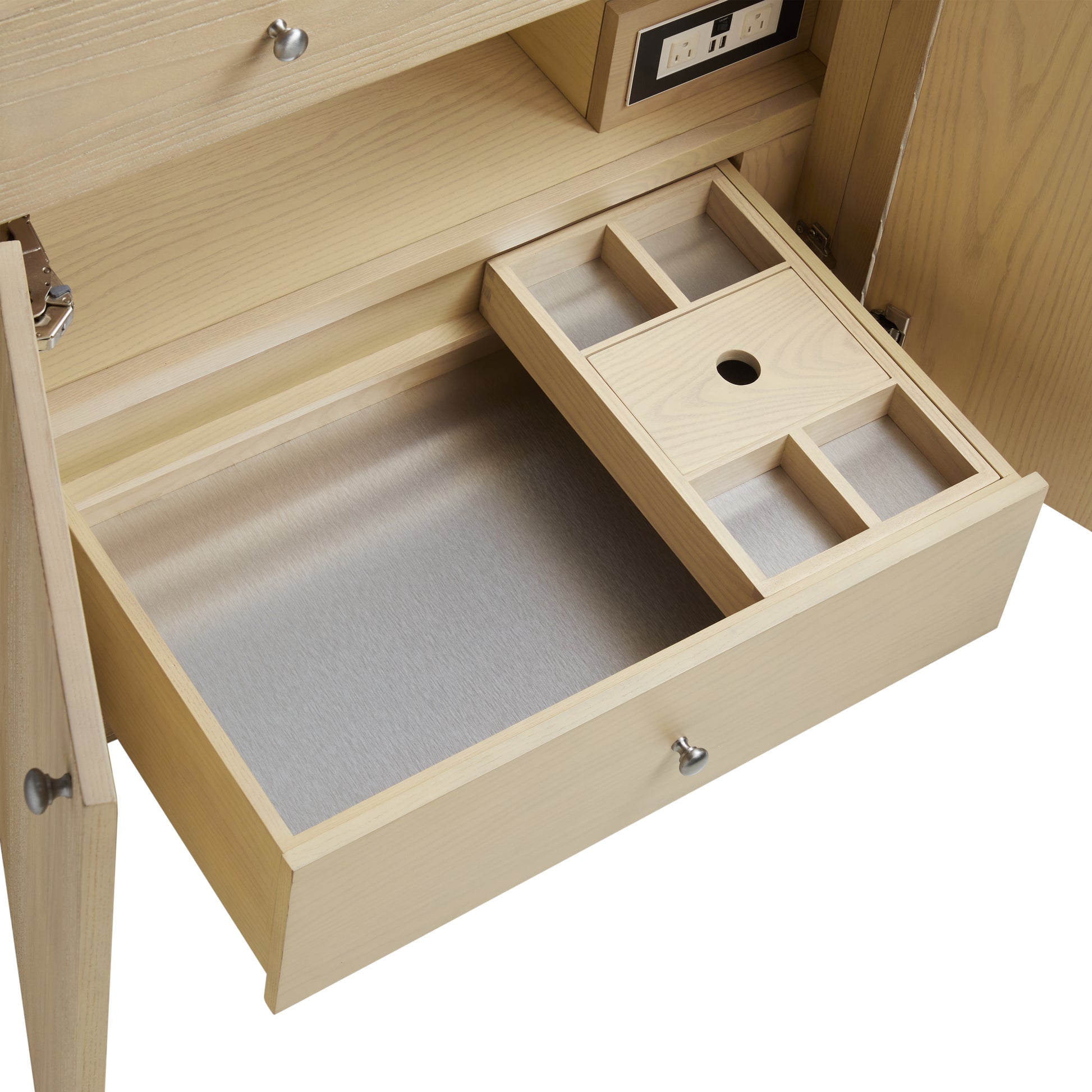 James Martin Vanities Gracyn 36" Coastal Driftwood Single Vanity With 3cm White Zeus Quartz Widespread Top